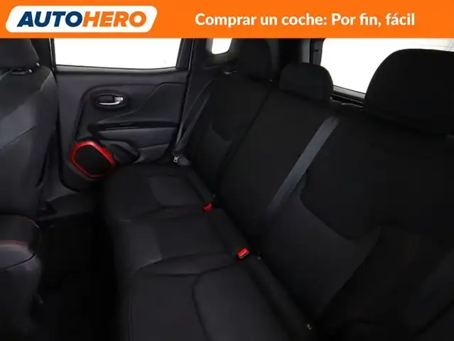 Jeep Renegade view 15