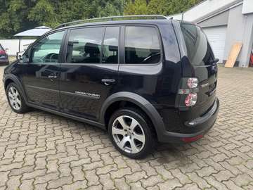 CrossTouran Steuerkette Neu HU Neu 5 Sitzer AHK