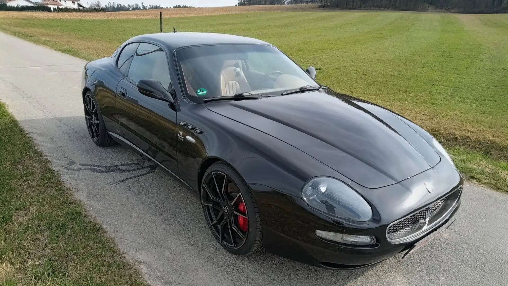 Maserati 4200 Cambiocorsa Schwarz - 1