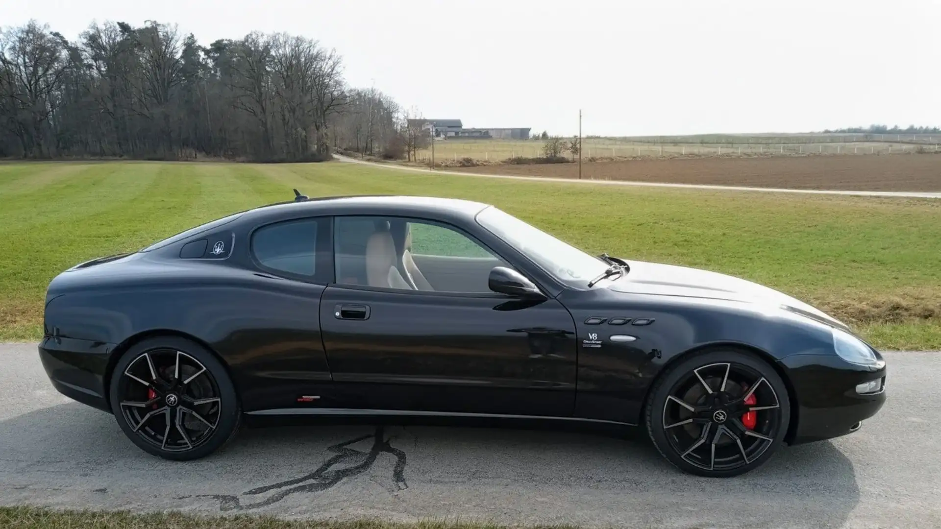 Maserati 4200 Cambiocorsa Schwarz - 2