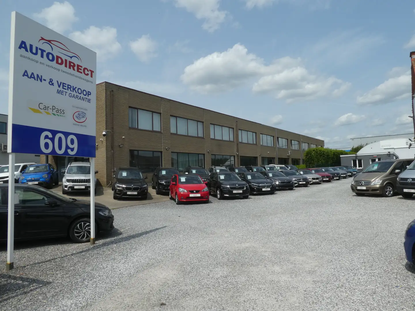 SsangYong XLV 1.6 e-XDi 2WD Quartz Navi, Camera, Airco, Jantes Grün - 2