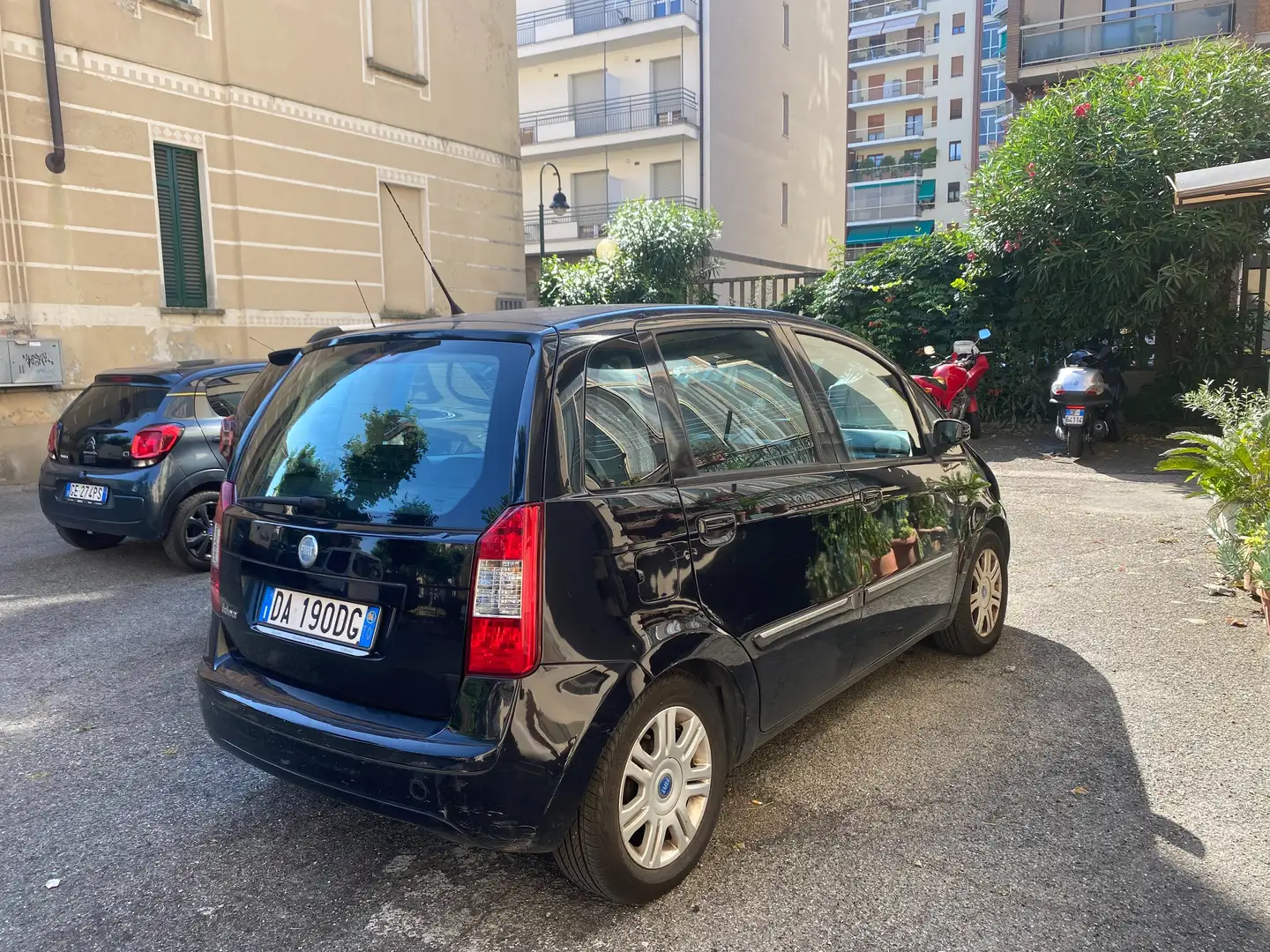 Fiat Idea Idea 1.4 Dynamic Чорний - 1