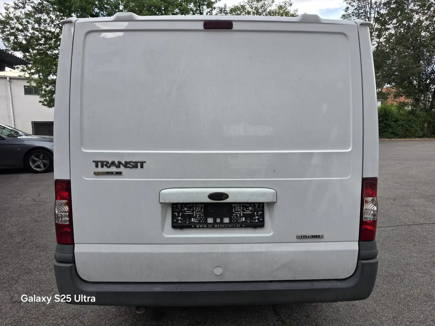 Ford Transit Bus 2.4TDCI Weiß - 2