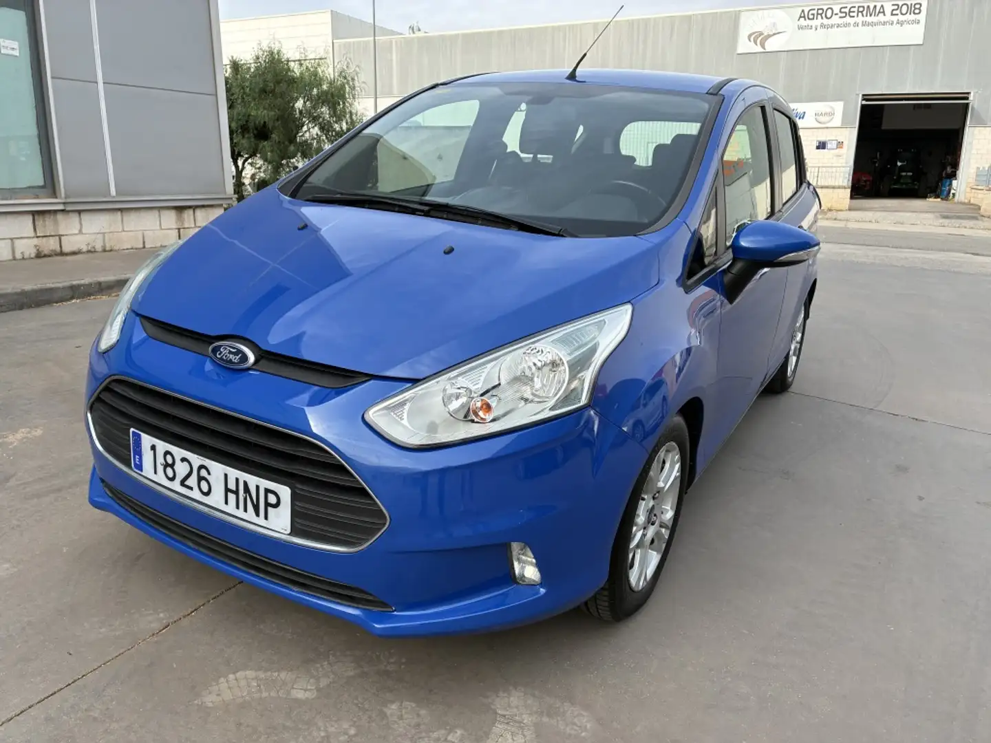 Ford B-Max 1.5TDCi Titanium 75 Blau - 1