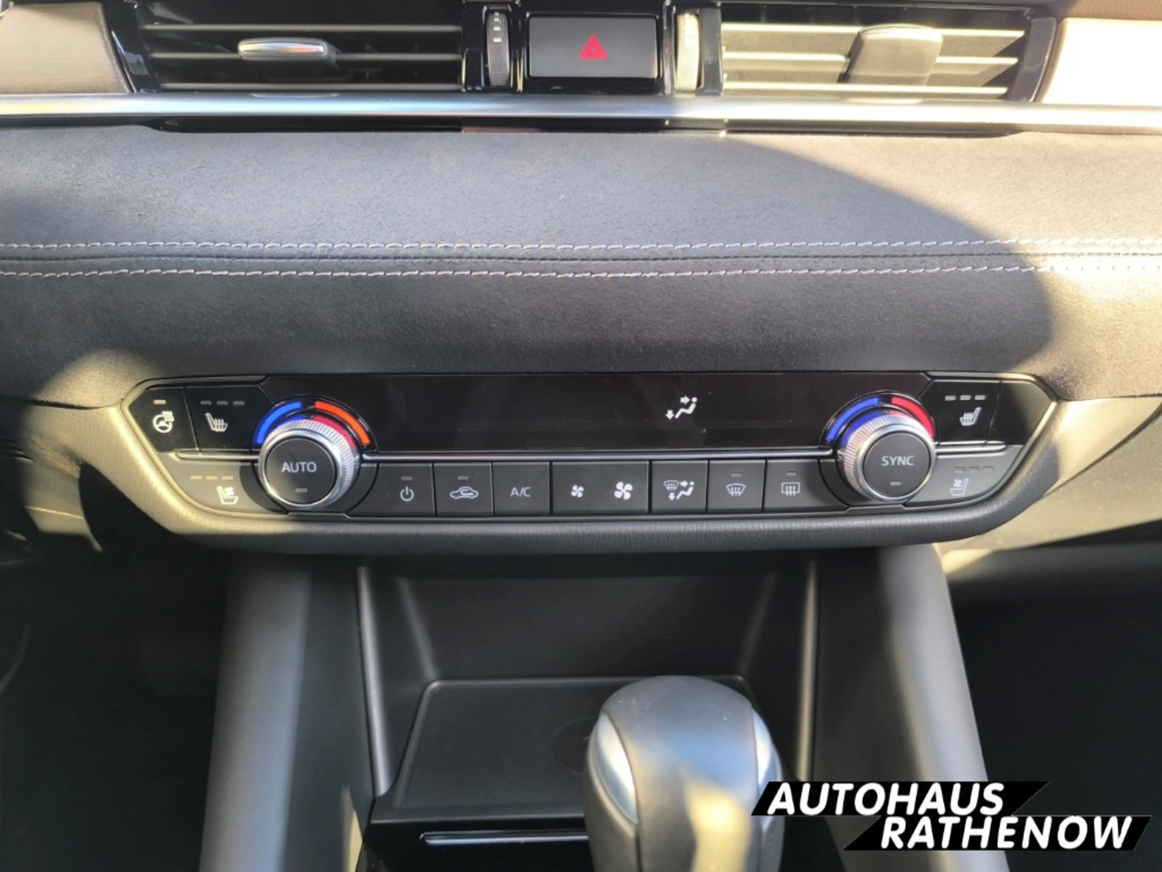 Mazda 6 Kombi Center-Line AHK-abnehmbar Navi LED ACC Apple — photo 12
