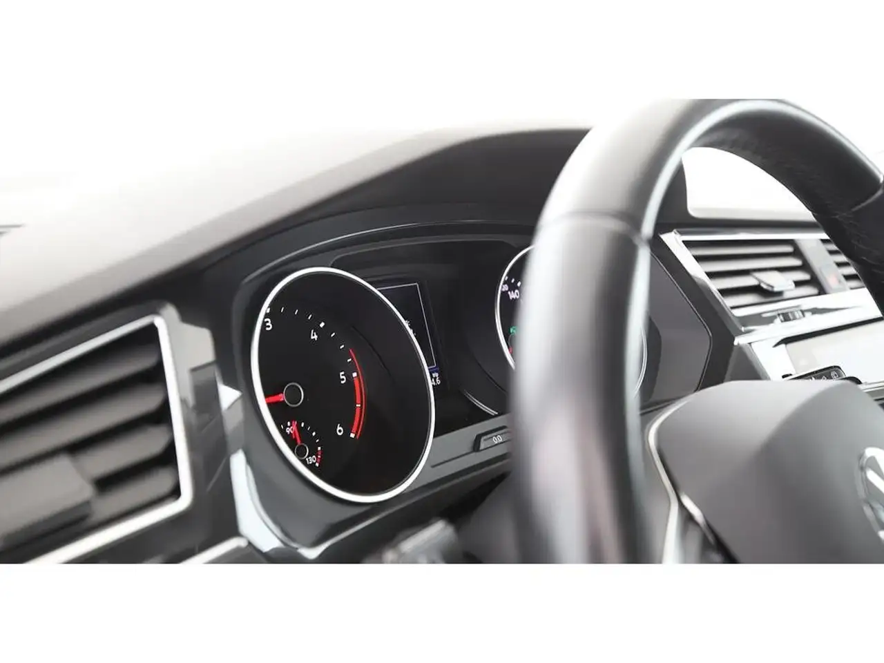 Volkswagen Tiguan 2.0 TDI Life Aut LED AHK RADAR NAVI R-CAM, миниатюра 15