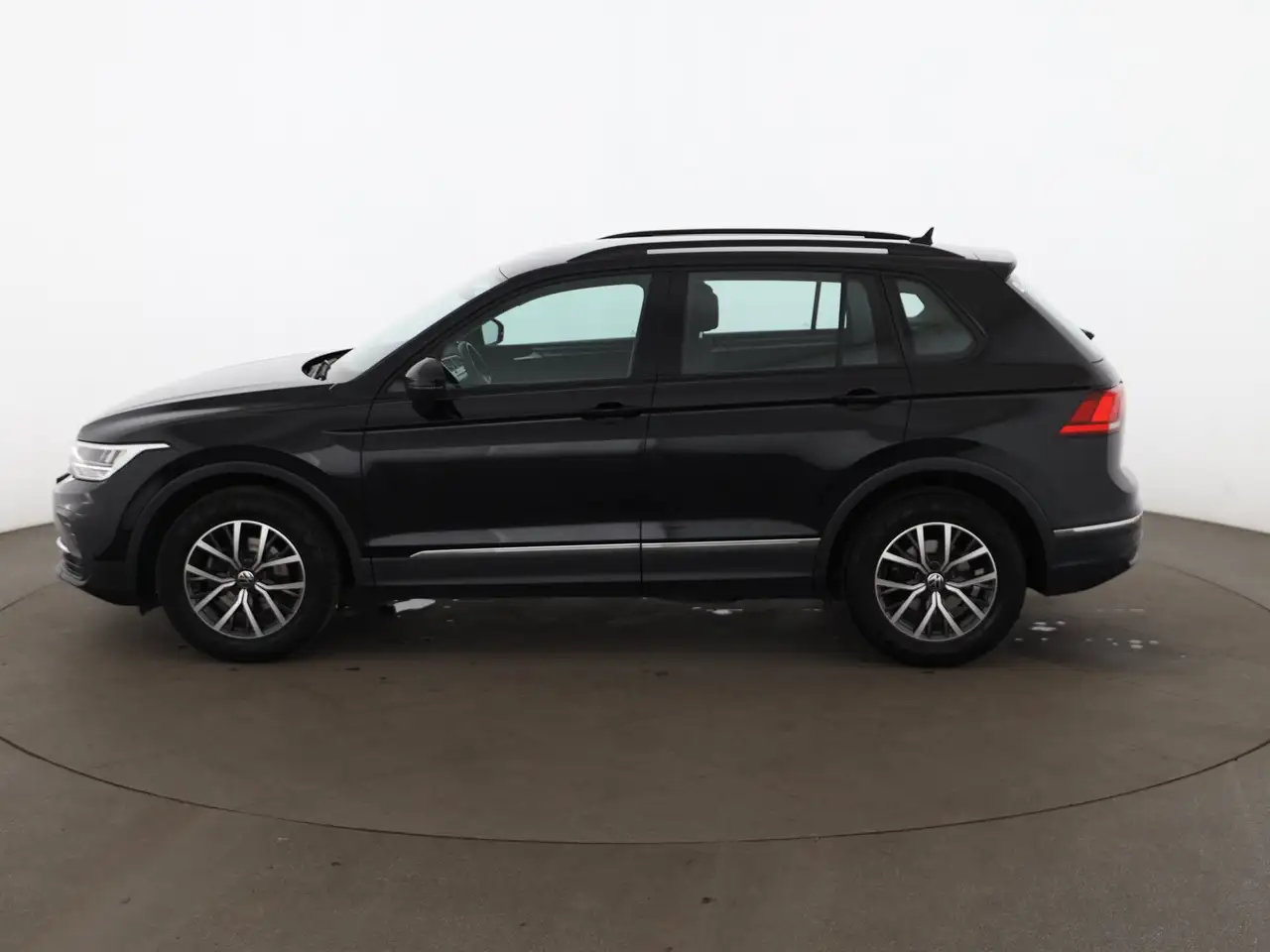 Volkswagen Tiguan 2.0 TDI Life Aut LED AHK RADAR NAVI R-CAM, миниатюра 6