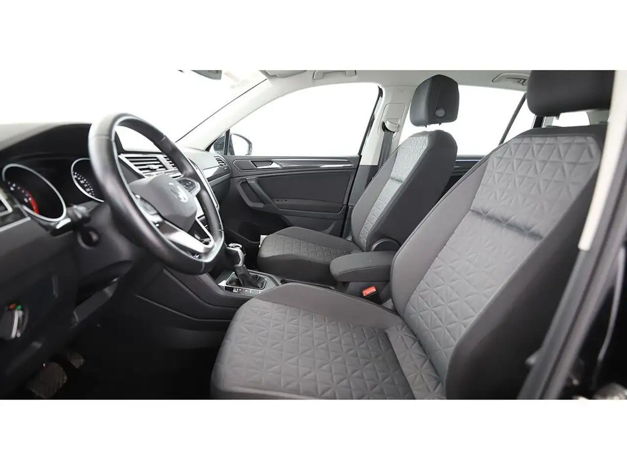 Volkswagen Tiguan 2.0 TDI Life Aut LED AHK RADAR NAVI R-CAM, миниатюра 16
