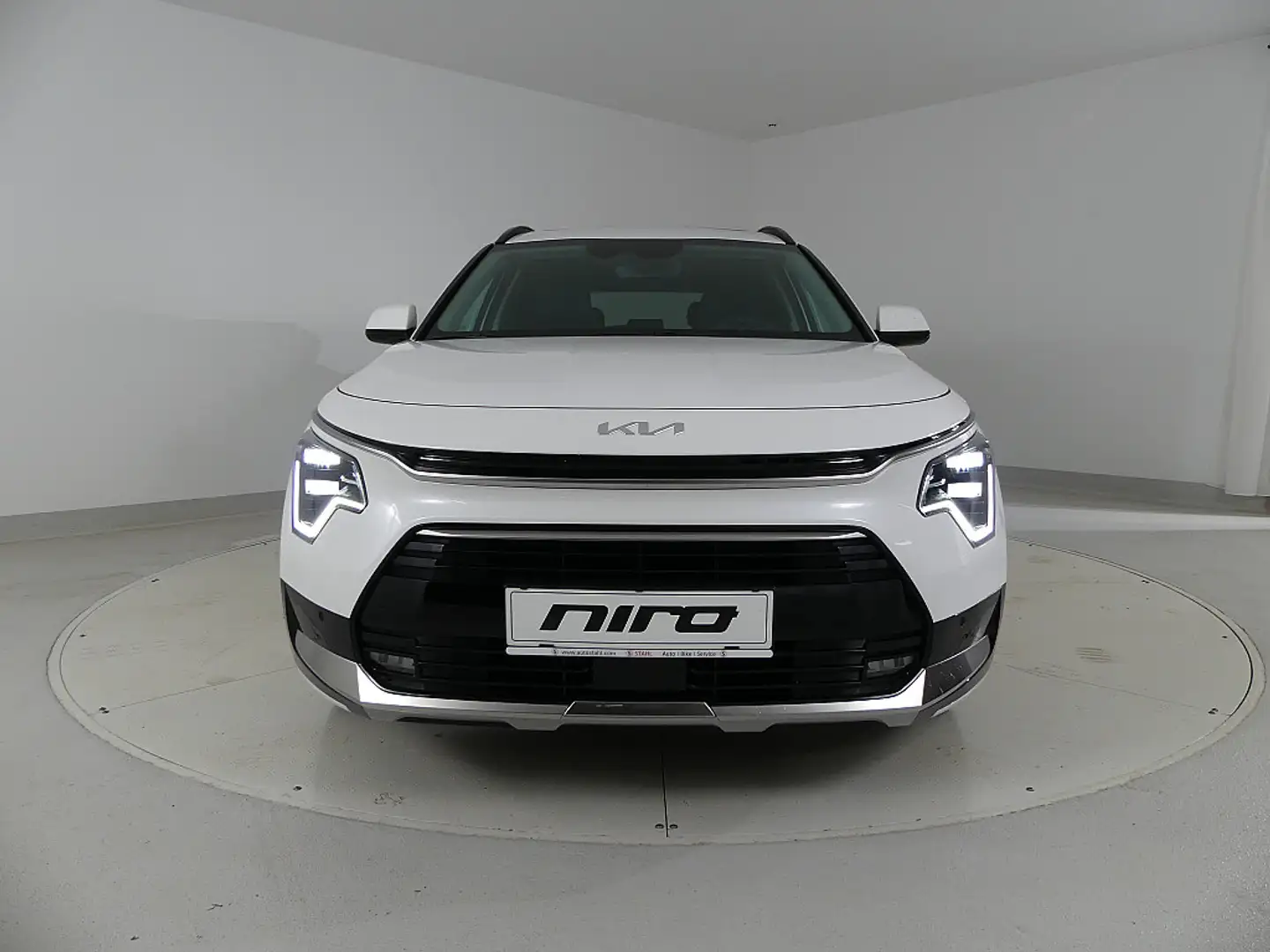 Kia Niro 1,6 GDI HEV Platin DCT Aut. | Stahl Wien 22 Bianco - 2