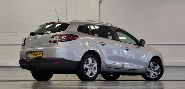 Renault Megane view 7