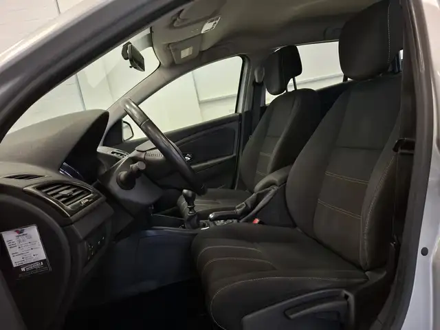 Renault Megane view 9