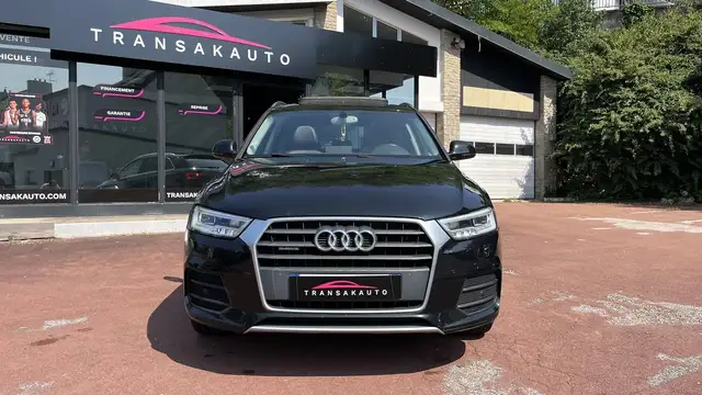 Audi Q3 view 2