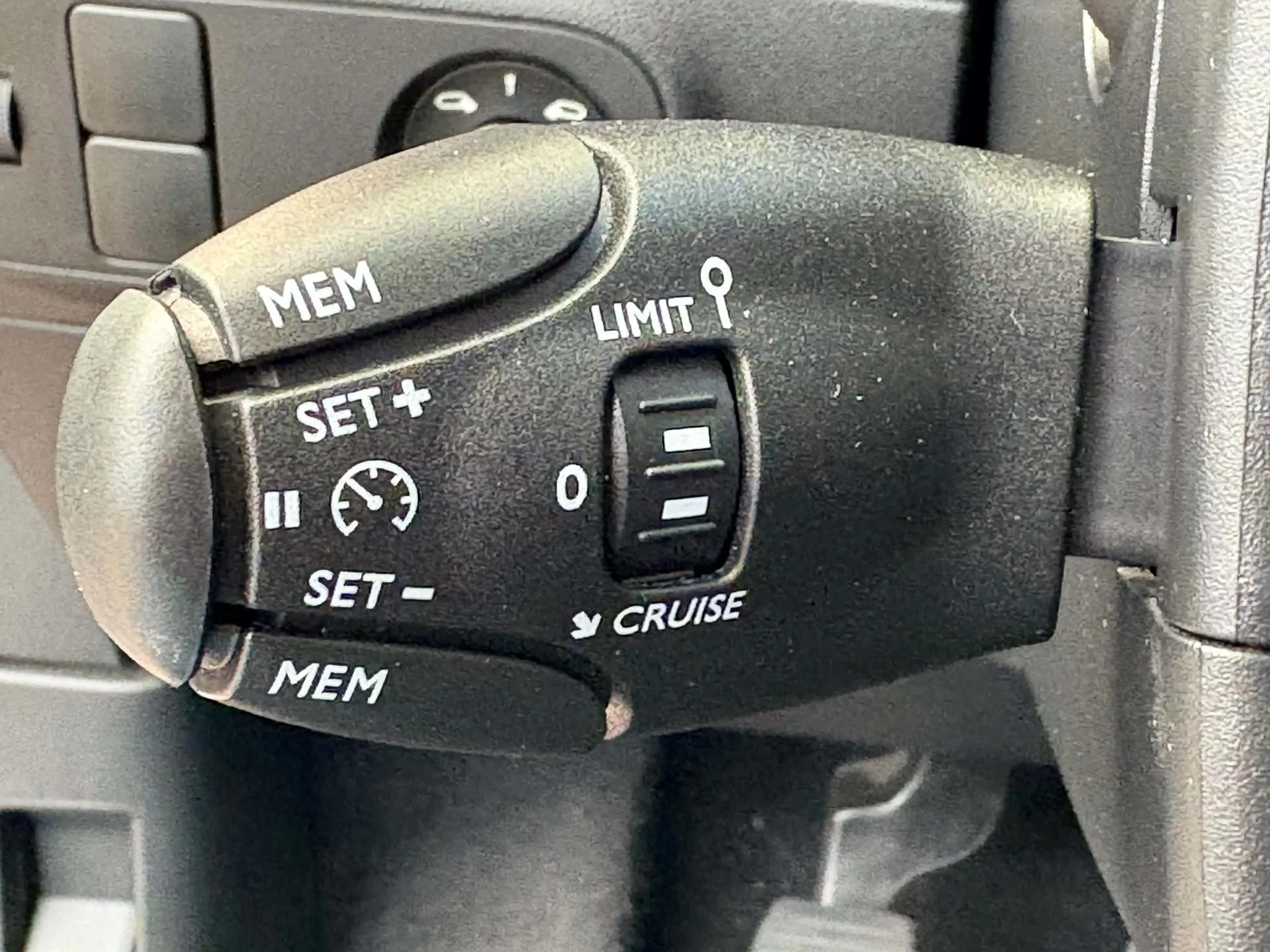 Citroen C3 1.2 Max Origins S — photo 10