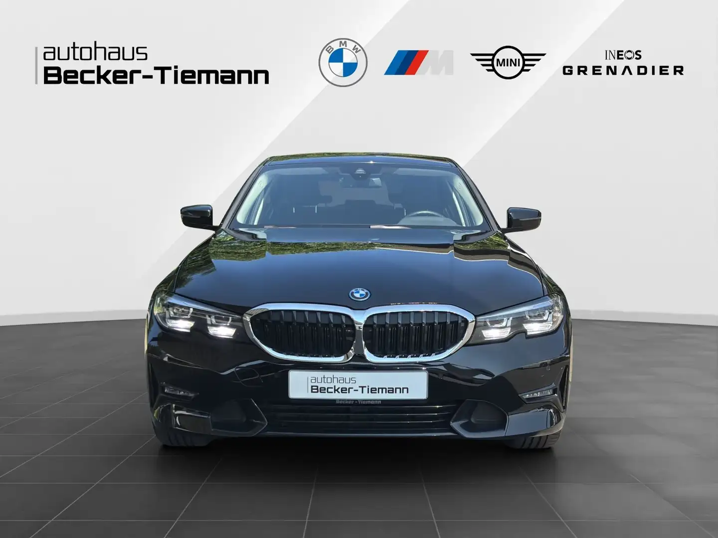 BMW 320 e Limousine | Sport Line | LED | Sitzhz. | DAB | N Schwarz - 2
