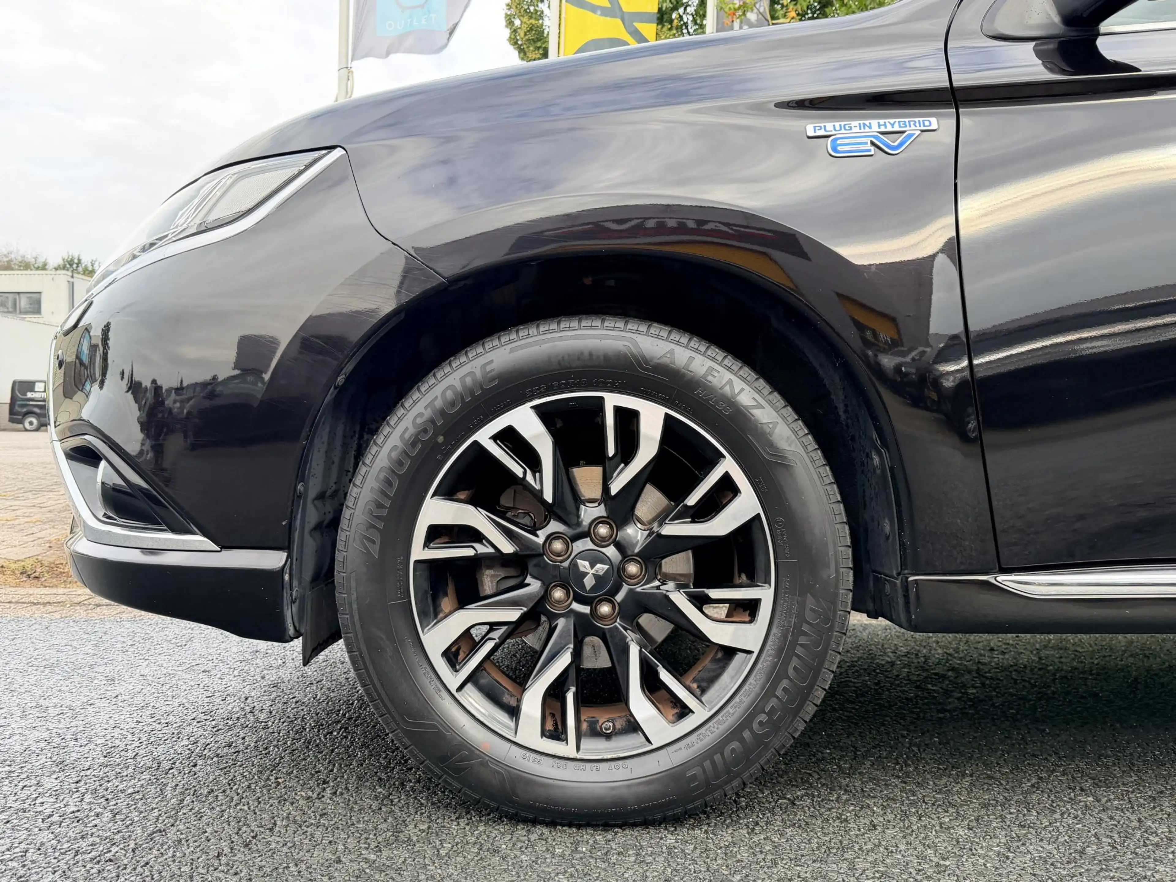 Mitsubishi Outlander 2.0 PHEV instyle+Exclusive 203PK Leder•ACC• — photo 6
