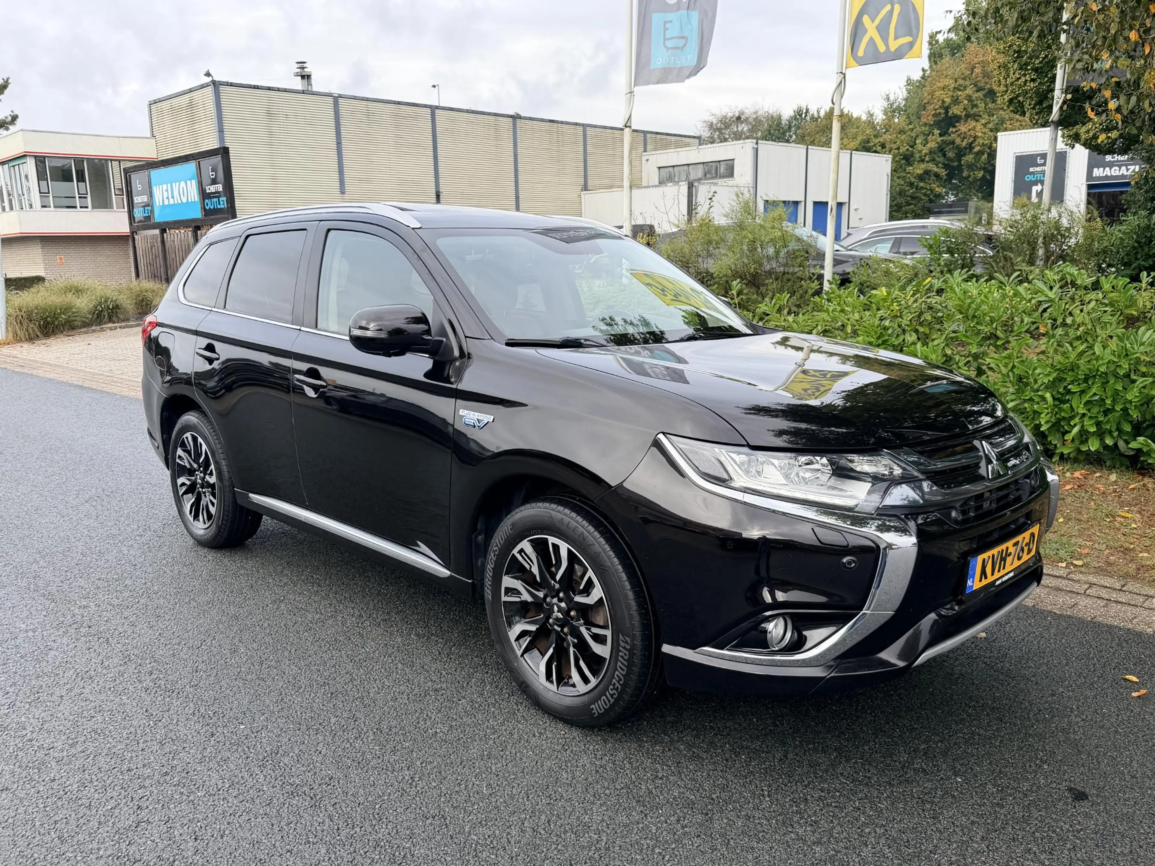 Mitsubishi Outlander 2.0 PHEV instyle+Exclusive 203PK Leder•ACC• — photo 8