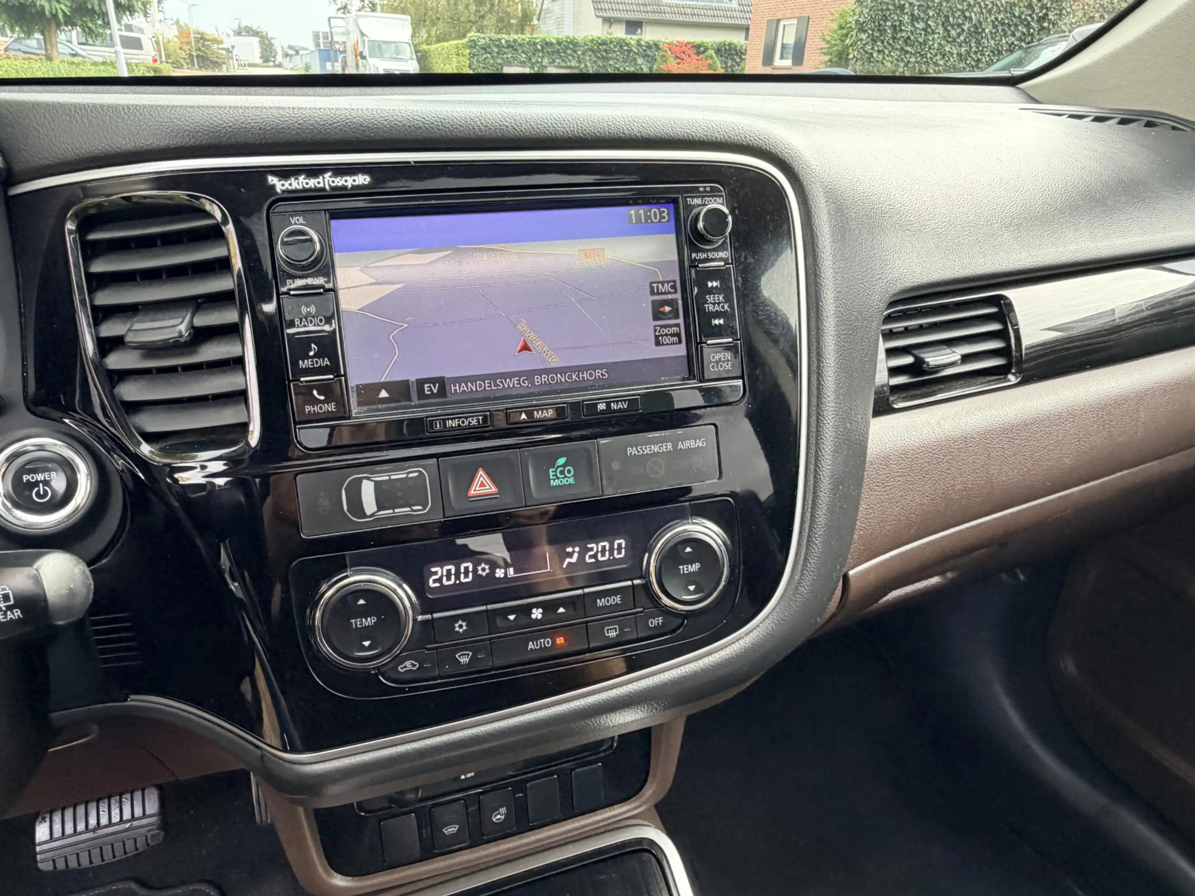Mitsubishi Outlander 2.0 PHEV instyle+Exclusive 203PK Leder•ACC• — photo 21