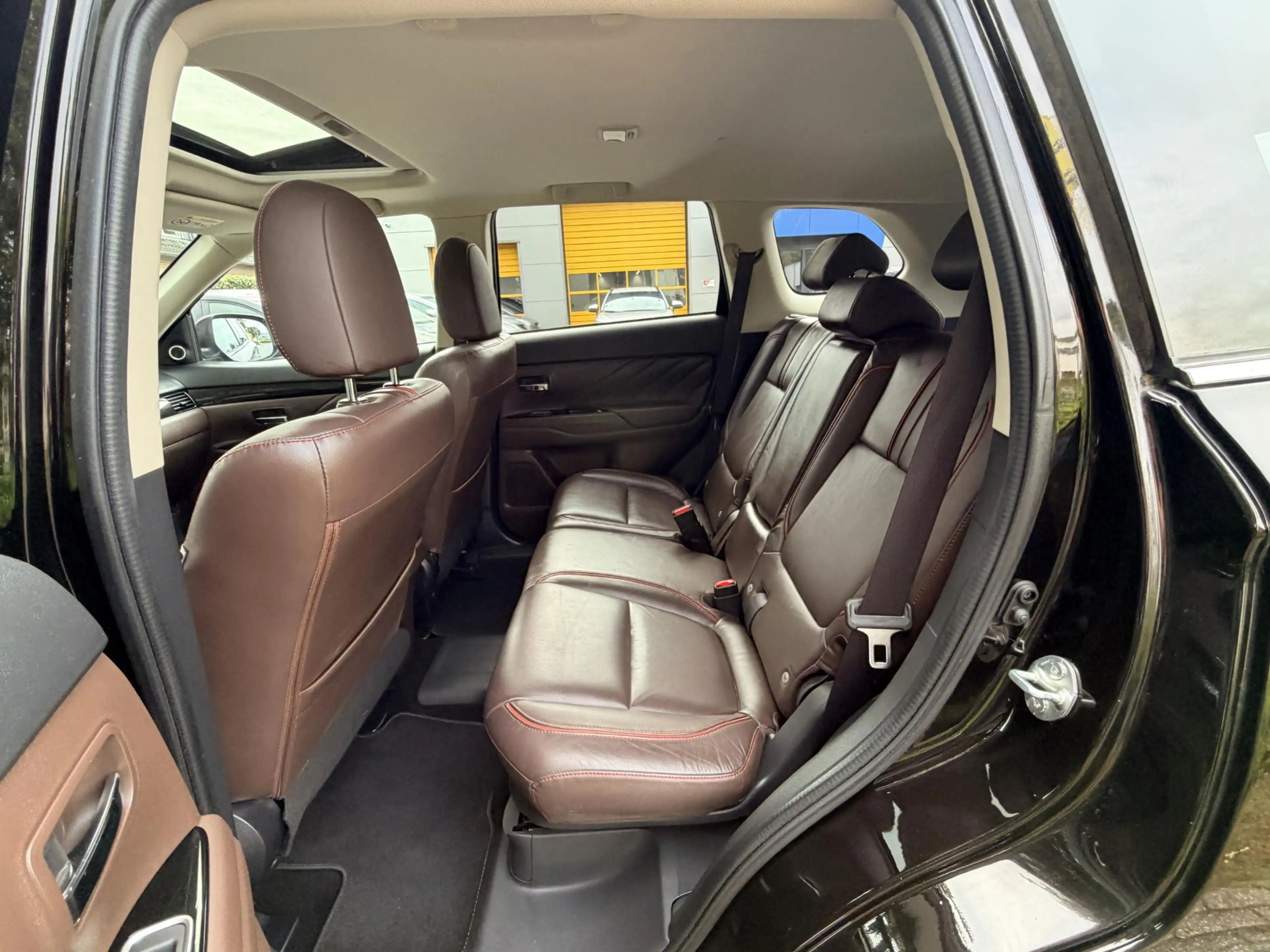 Mitsubishi Outlander 2.0 PHEV instyle+Exclusive 203PK Leder•ACC• — photo 23