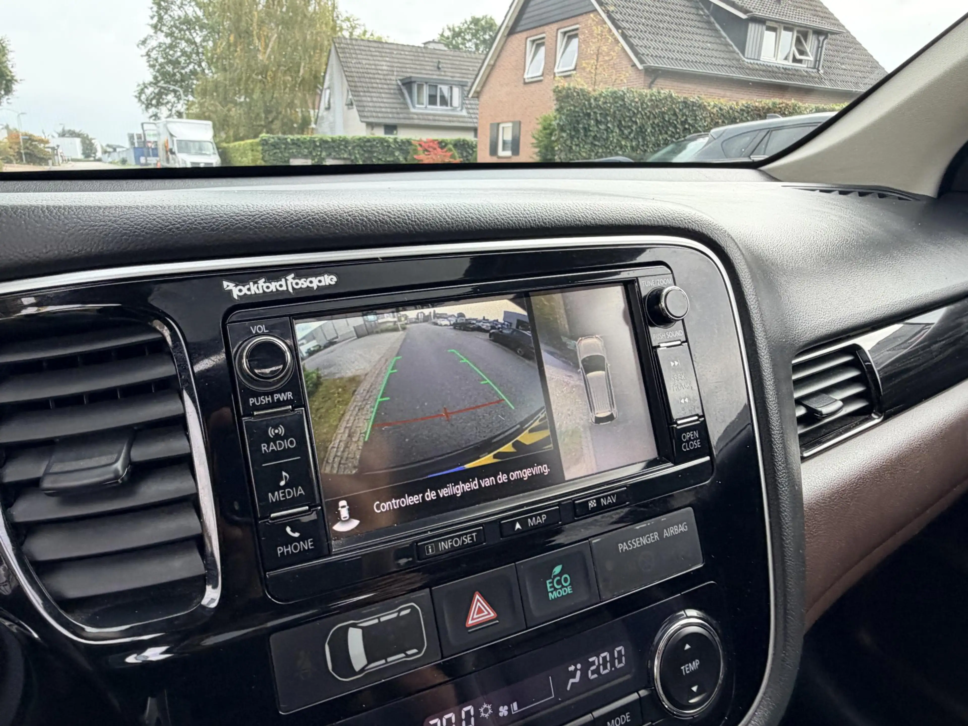 Mitsubishi Outlander 2.0 PHEV instyle+Exclusive 203PK Leder•ACC• — photo 22