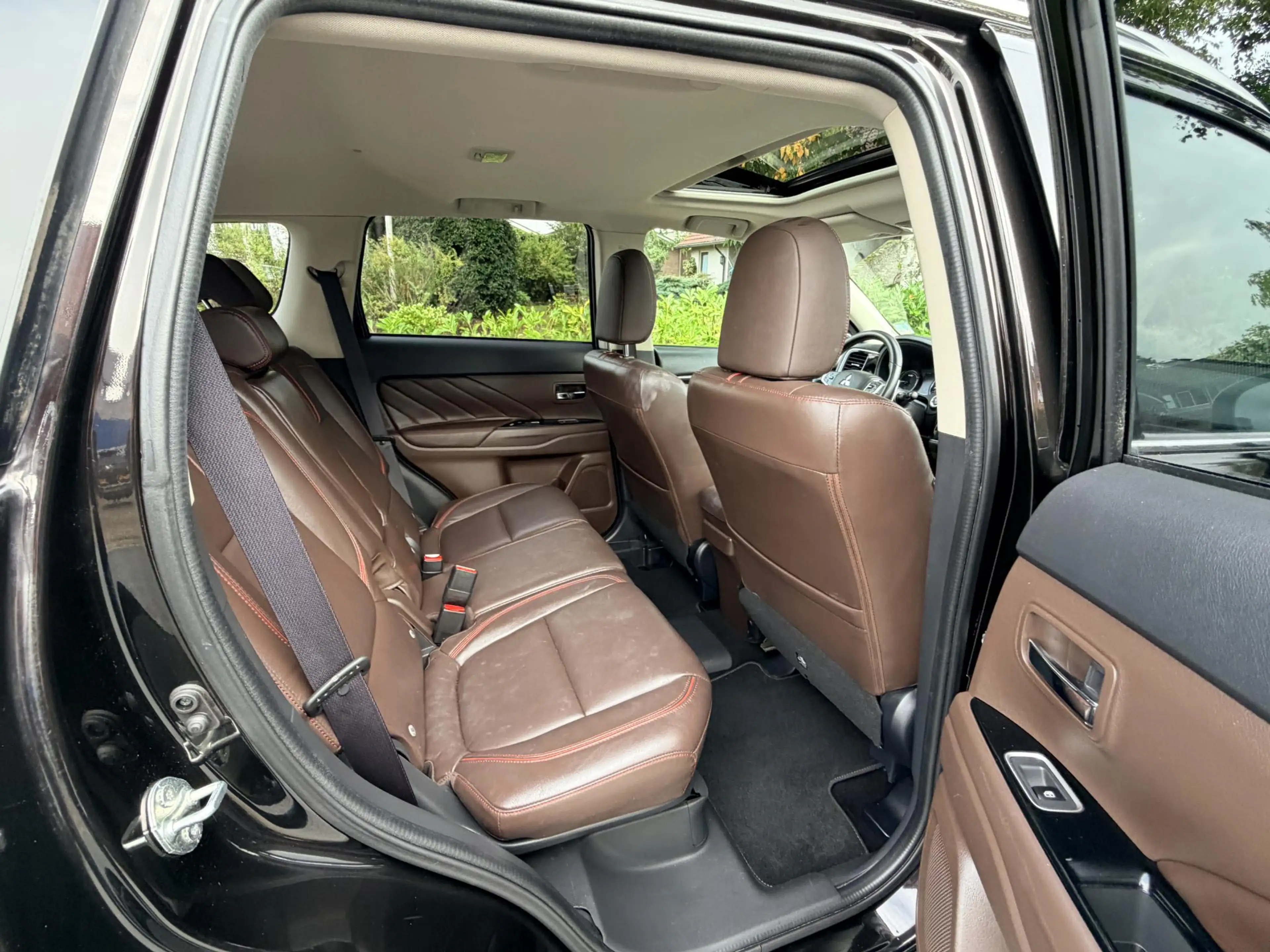 Mitsubishi Outlander 2.0 PHEV instyle+Exclusive 203PK Leder•ACC• — photo 27