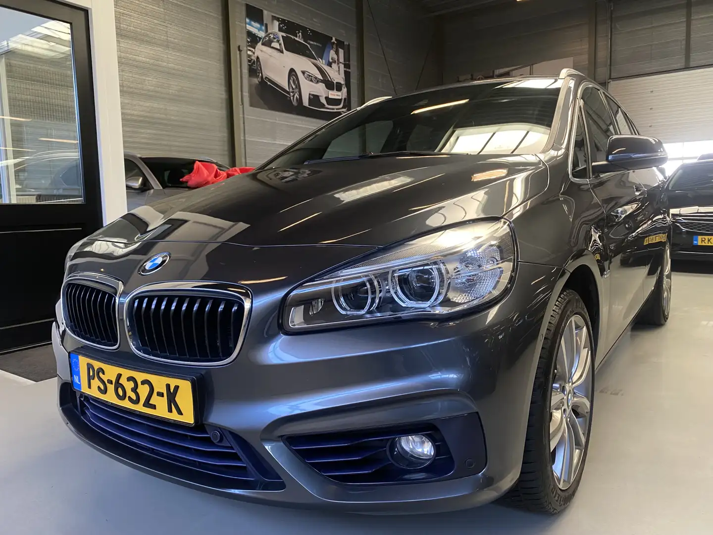 BMW 218 2-serie Gran Tourer 218i Corporate Lease High Exec Grijs - 1