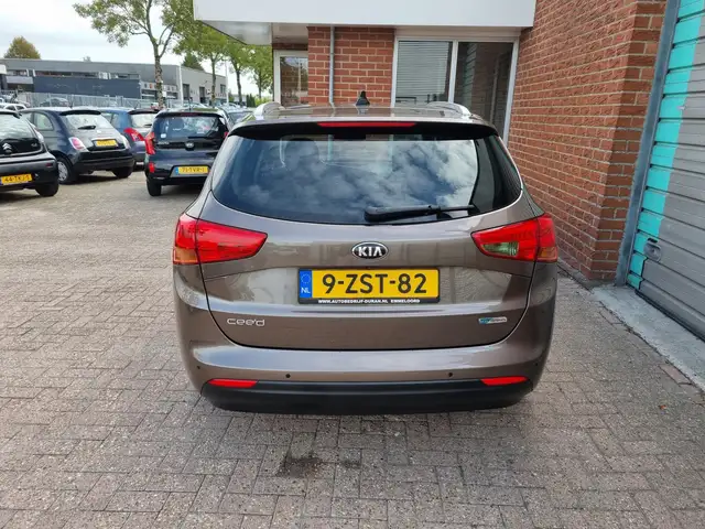 Kia Ceed view 29