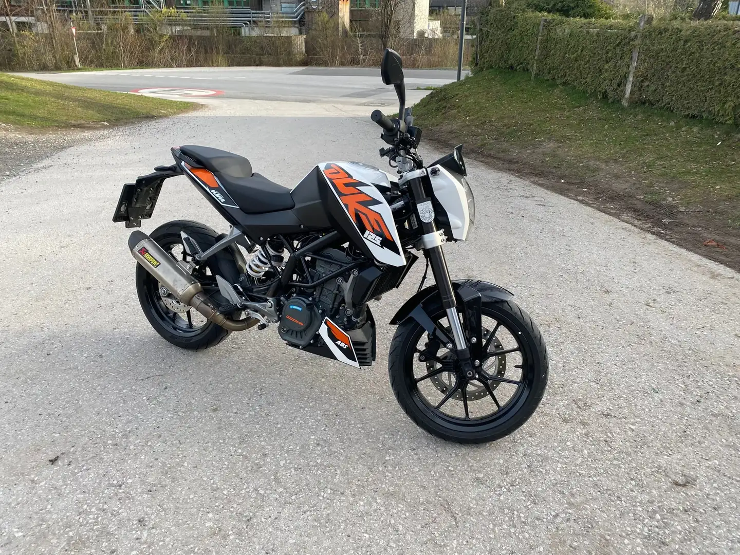 KTM 125 Duke Schwarz - 2