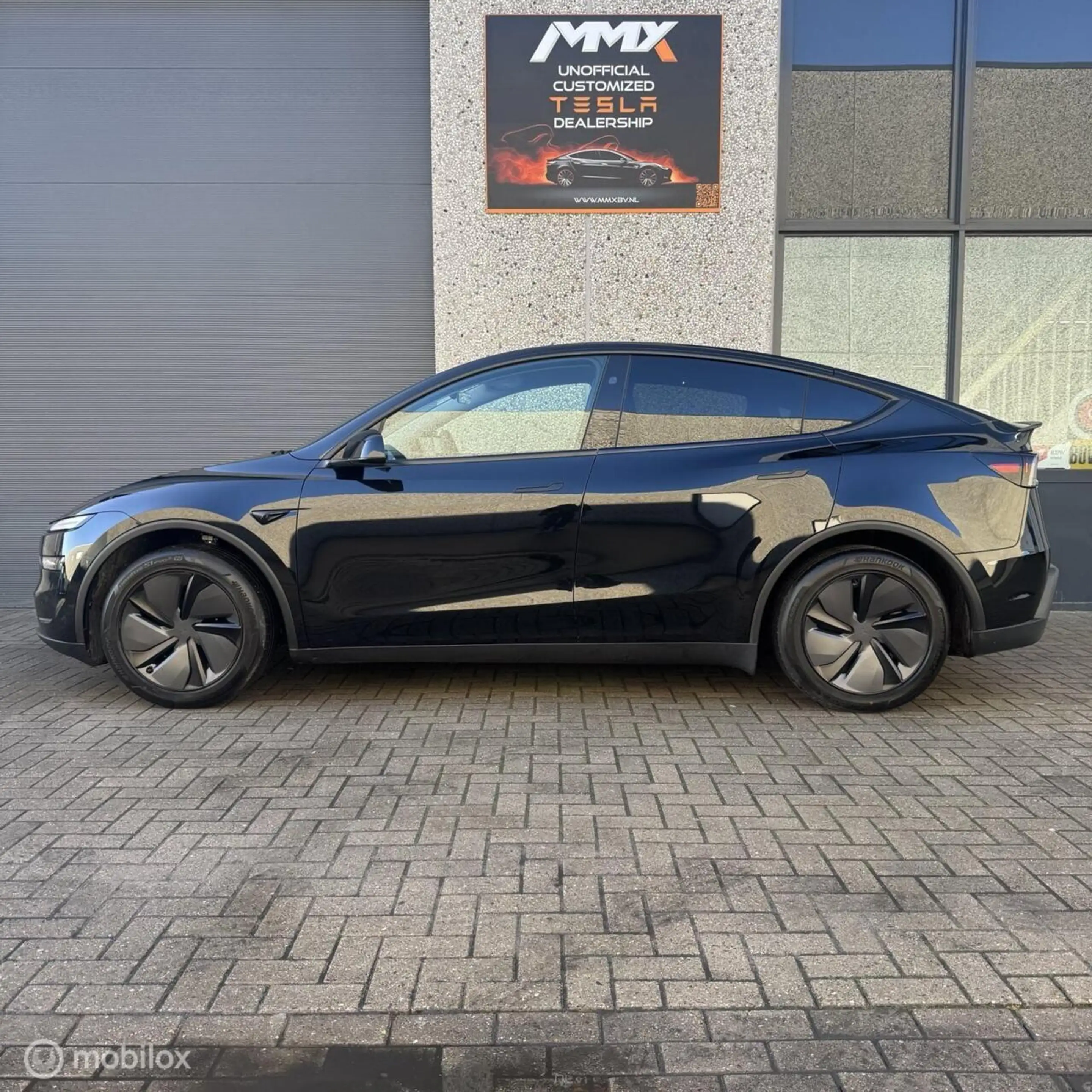 Tesla Model Y LONG RANGE RWD PREMIUM+ IAP + SOH 98.9% — photo 6
