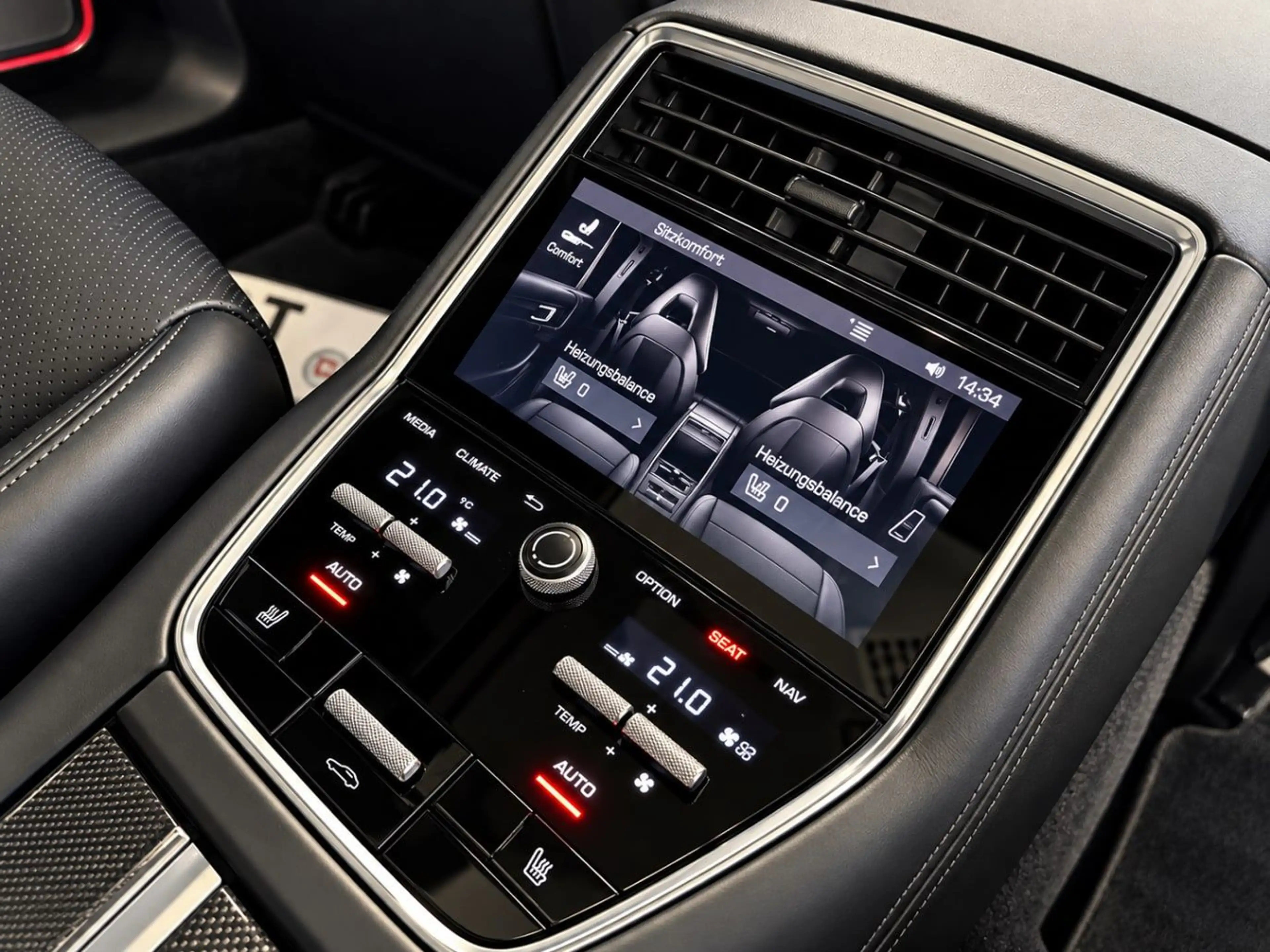 Porsche Panamera Turbo DSG*Chrono*Burmester*STHZ* — photo 12
