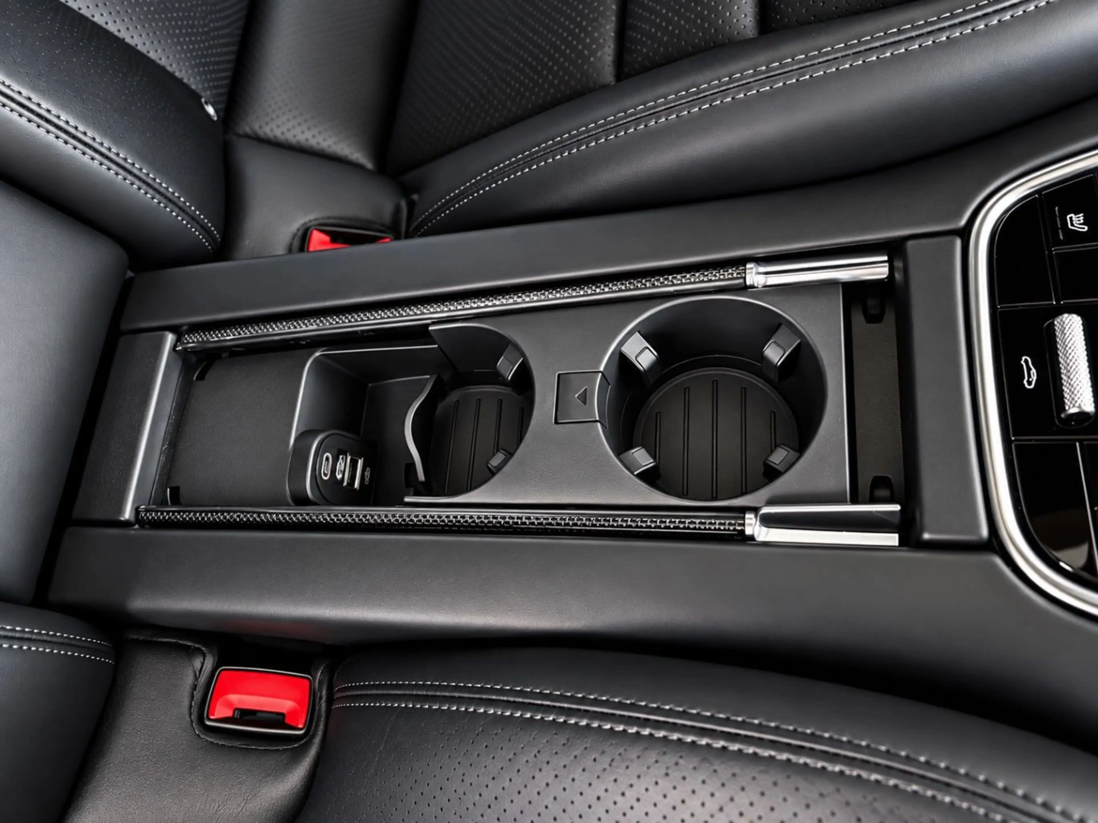 Porsche Panamera Turbo DSG*Chrono*Burmester*STHZ* — photo 13