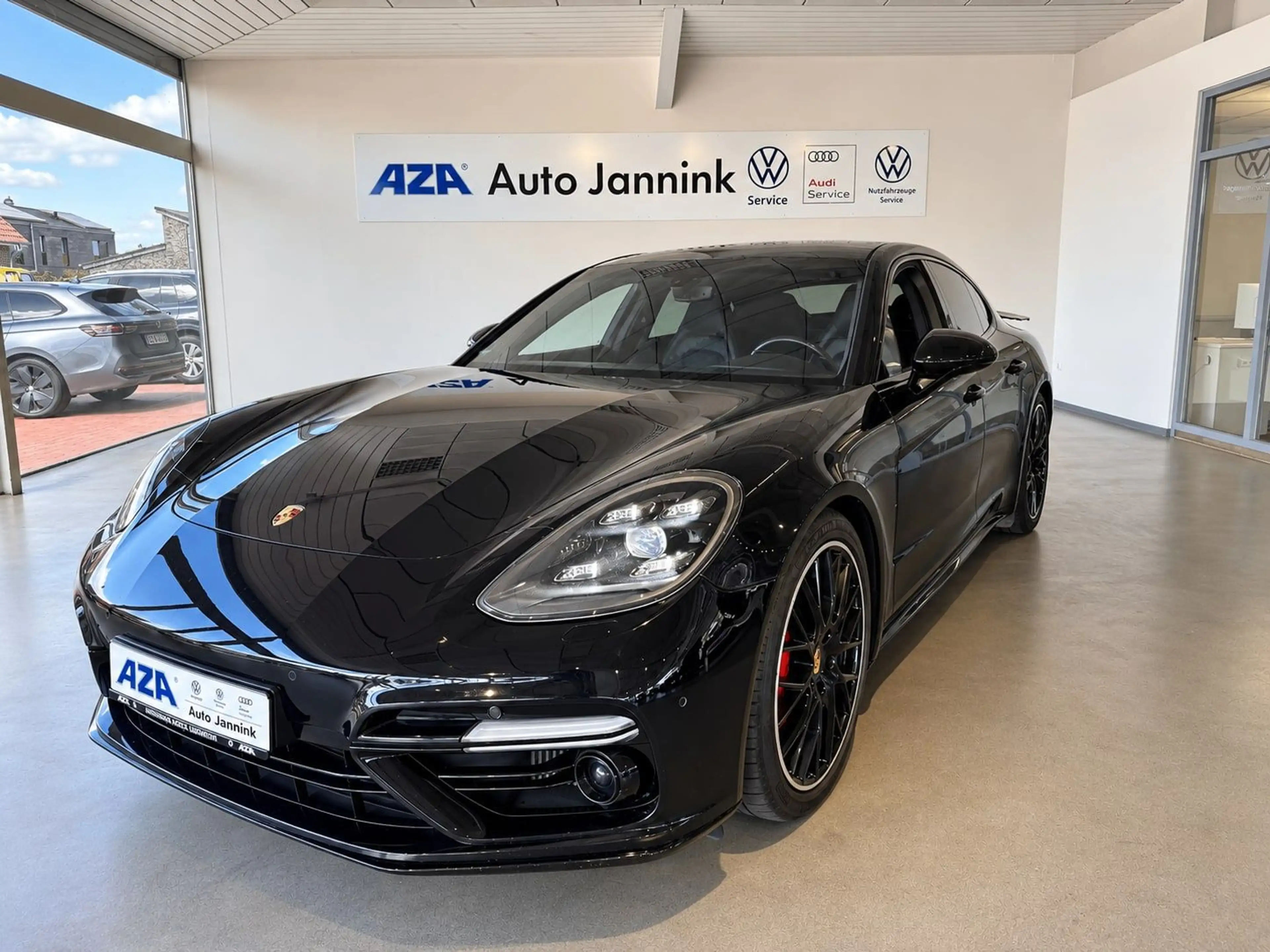 Porsche Panamera Turbo DSG*Chrono*Burmester*STHZ*
