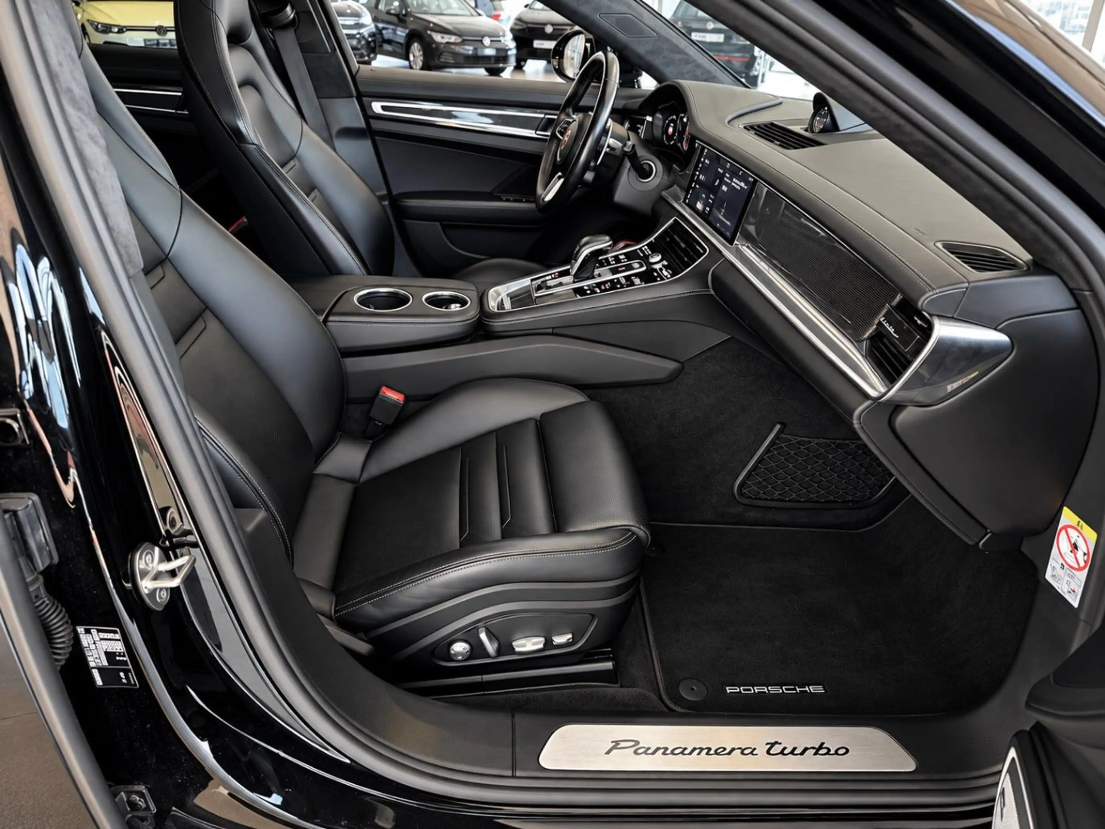 Porsche Panamera Turbo DSG*Chrono*Burmester*STHZ* — photo 14