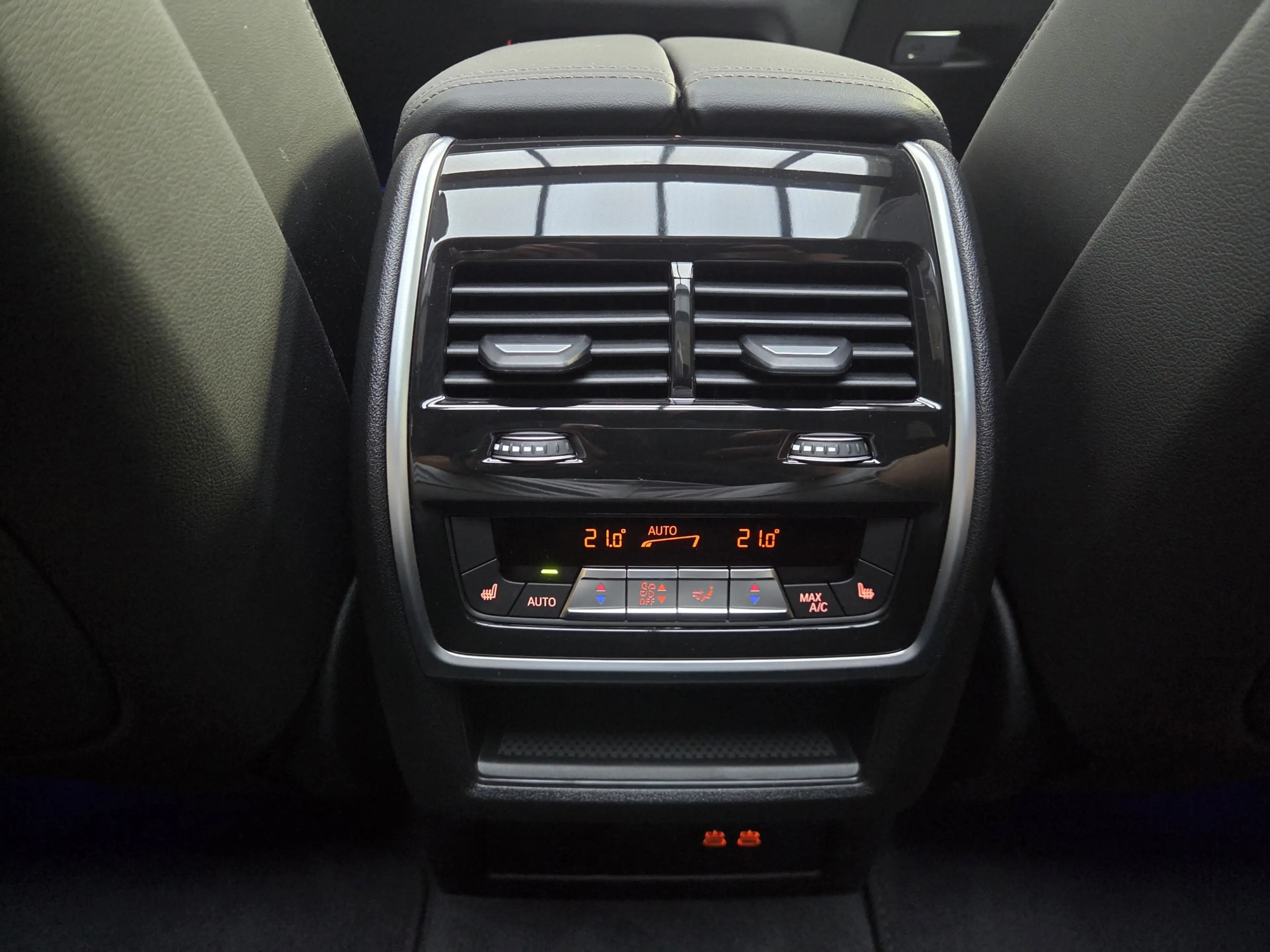 BMW X5 xDrive40i M Sport Pro 22Zoll AHK Pano Sitzlüft — photo 28