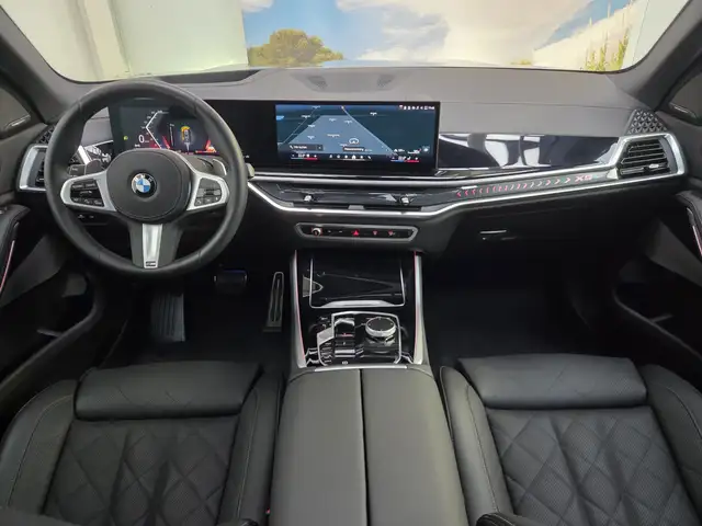 BMW X5 view 7