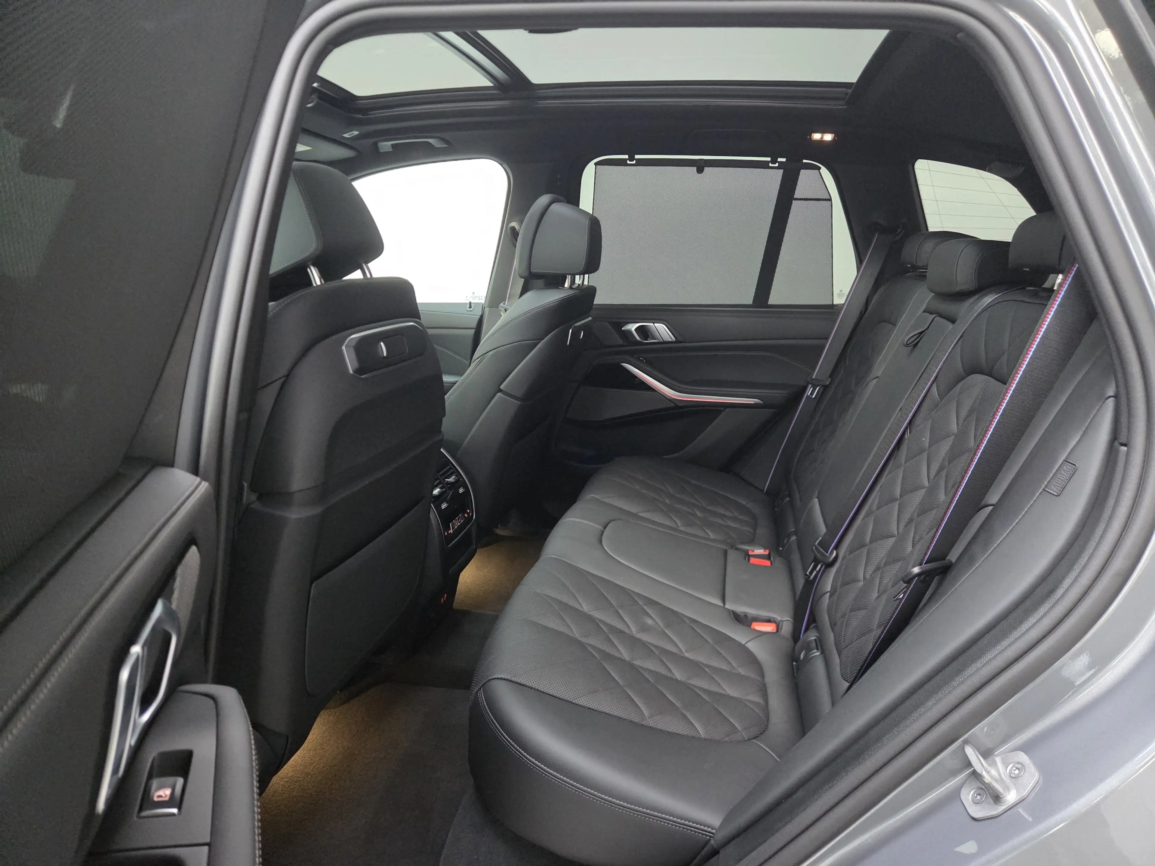 BMW X5 xDrive40i M Sport Pro 22Zoll AHK Pano Sitzlüft — photo 19