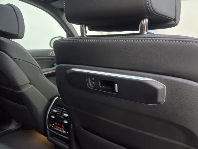 BMW X5 view 30