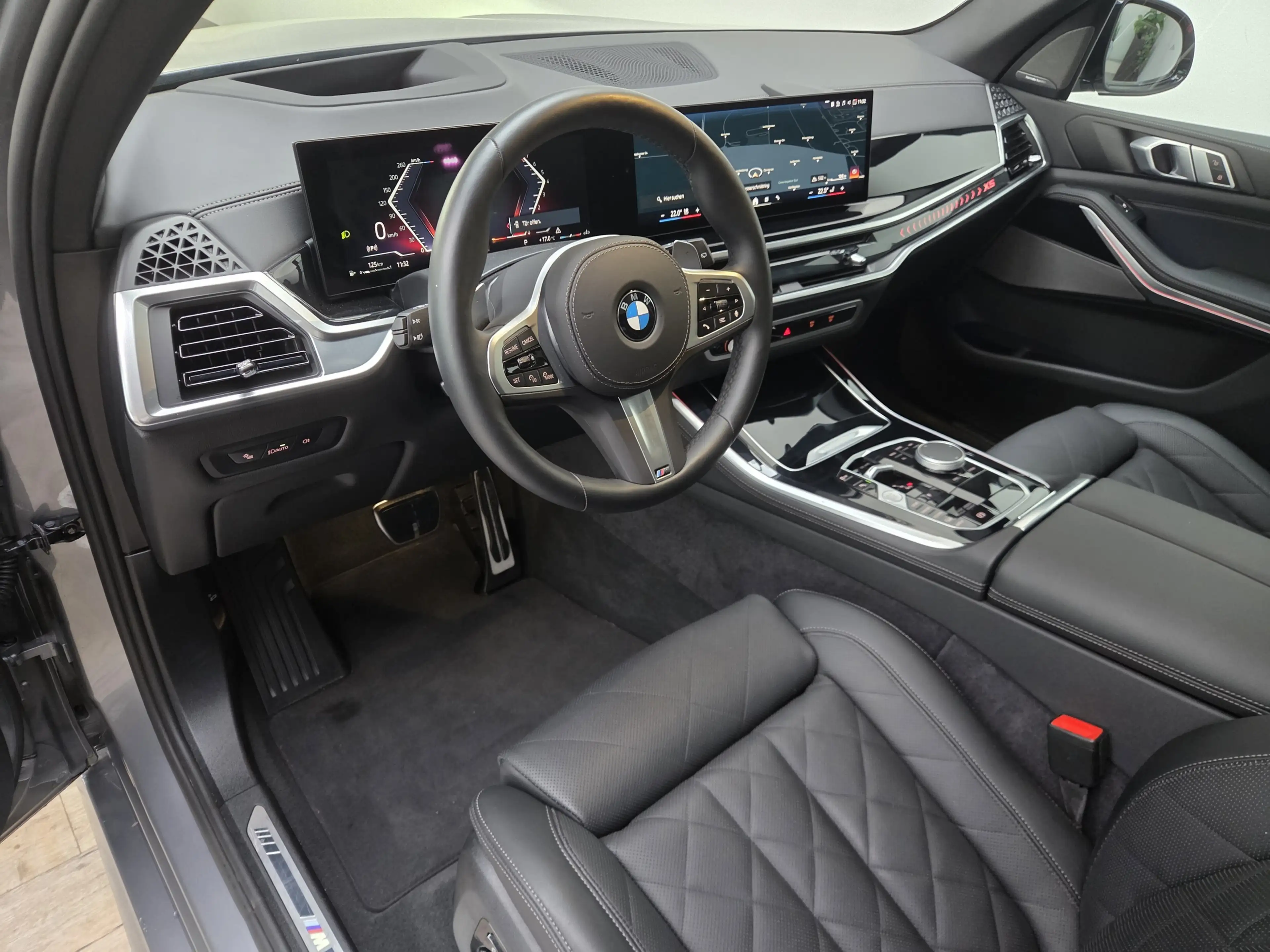 BMW X5 xDrive40i M Sport Pro 22Zoll AHK Pano Sitzlüft — photo 8