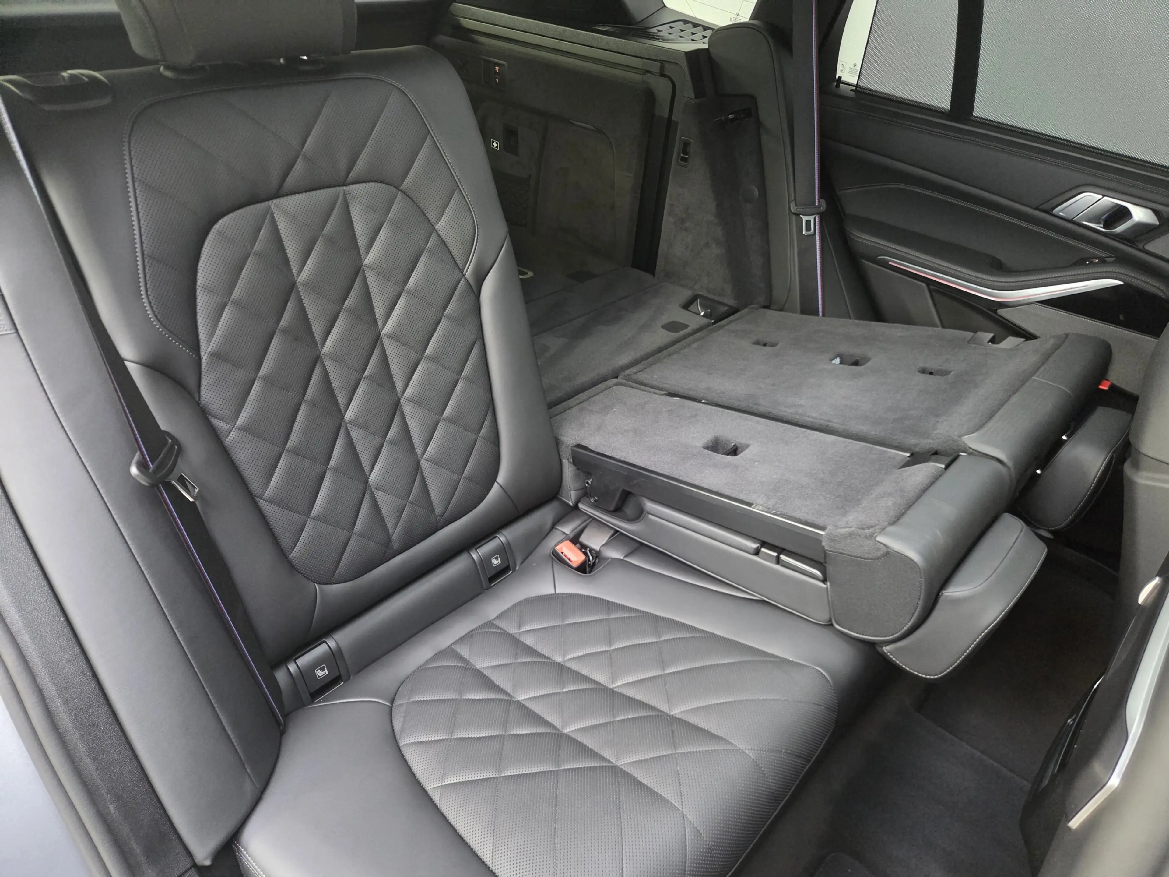 BMW X5 xDrive40i M Sport Pro 22Zoll AHK Pano Sitzlüft — photo 26