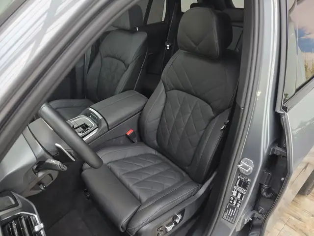 BMW X5 view 15
