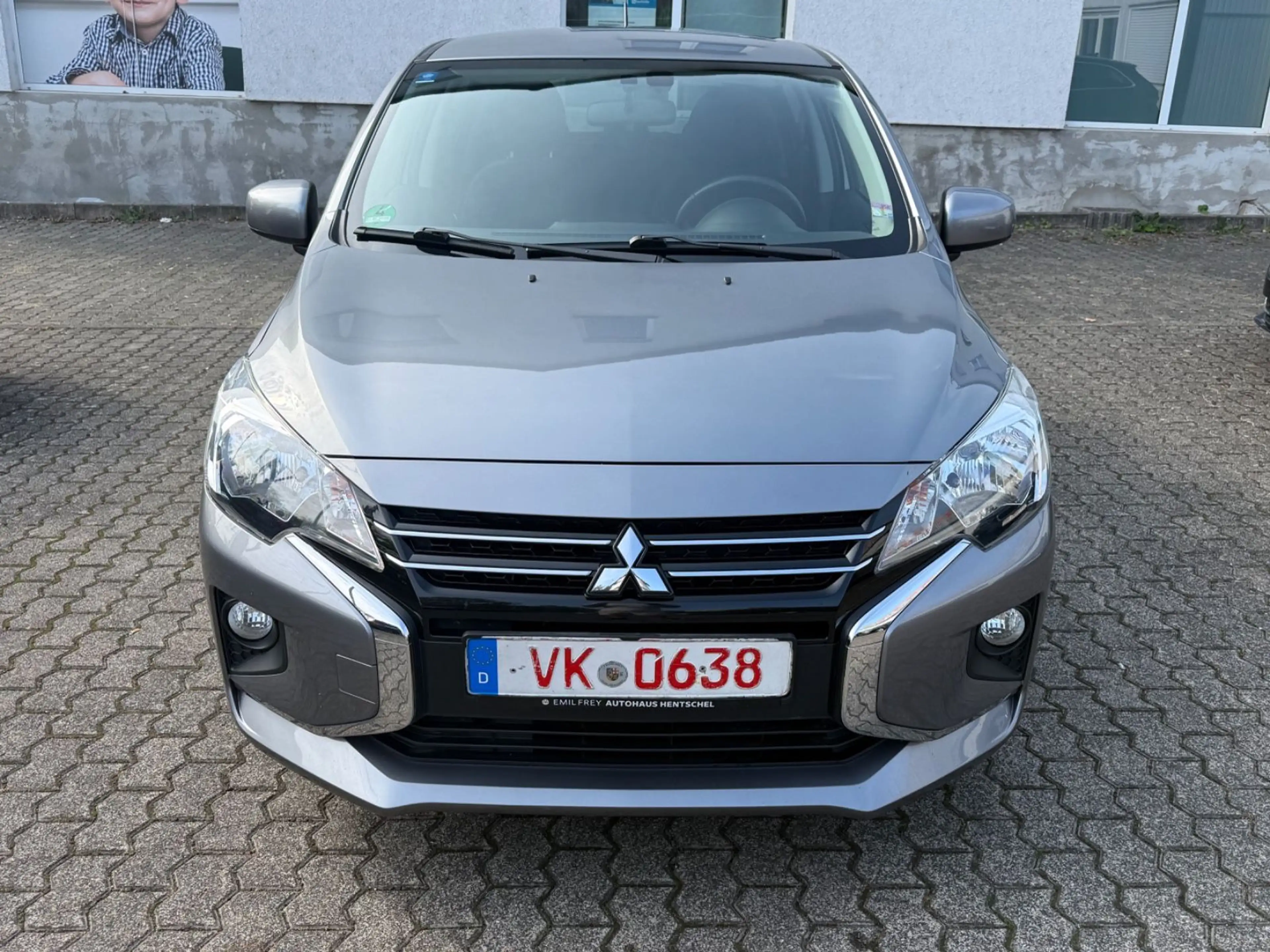 Mitsubishi Space Star Select+ Automatik Kamera Sitzheizung — photo 6