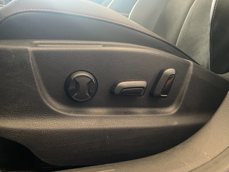SEAT Leon ST 1.4 EcoTSI FR Connect|Panoramaschuifdak|Sportst — photo 11