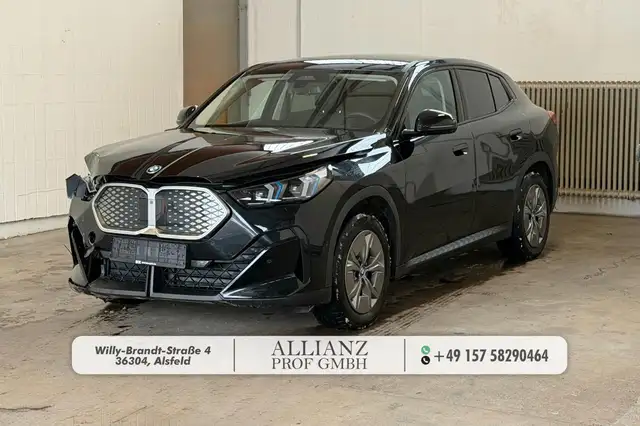 BMW iX2 30 xDrive ACC 360° LED 2-Zonen Head-Up UNFAL