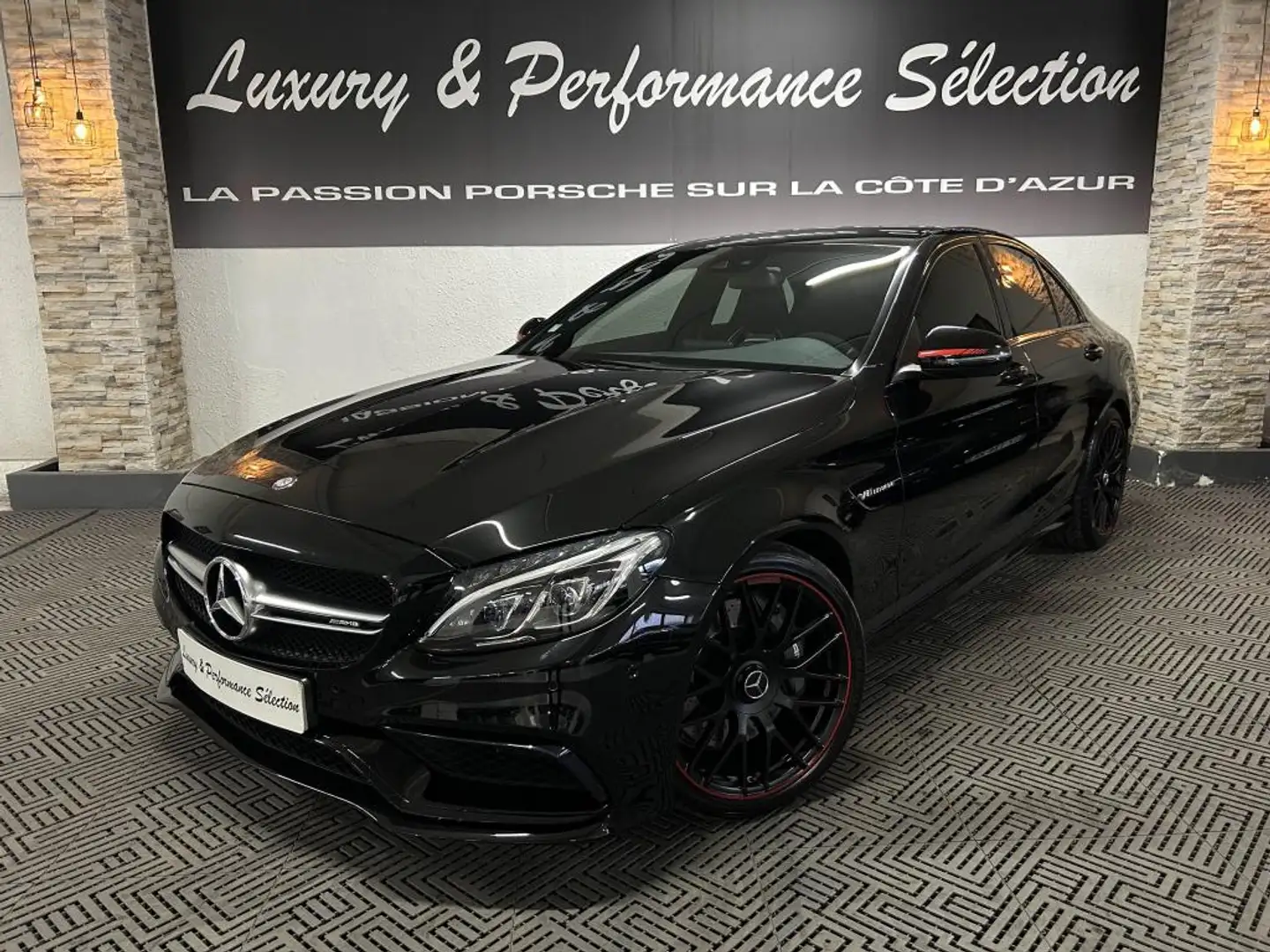 Mercedes-Benz C 63 AMG C 63 C63 AMG EDITION 1 ONE 4.0 V8  - Entretien concession - Immat FR Schwarz - 1