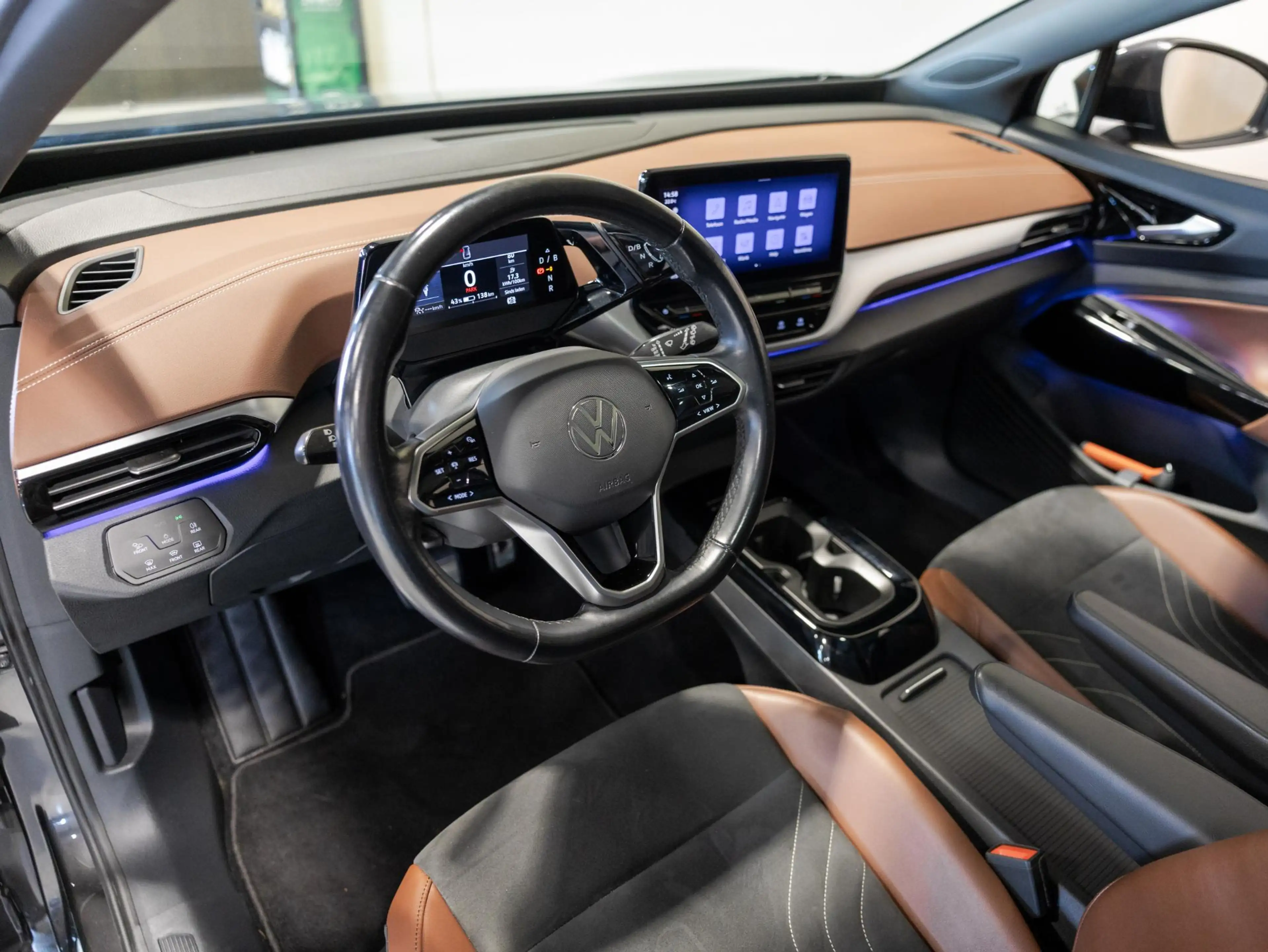 Volkswagen ID.4 Family 77 kWh / 204pk / Panorama dak / Trekhaak / — photo 19