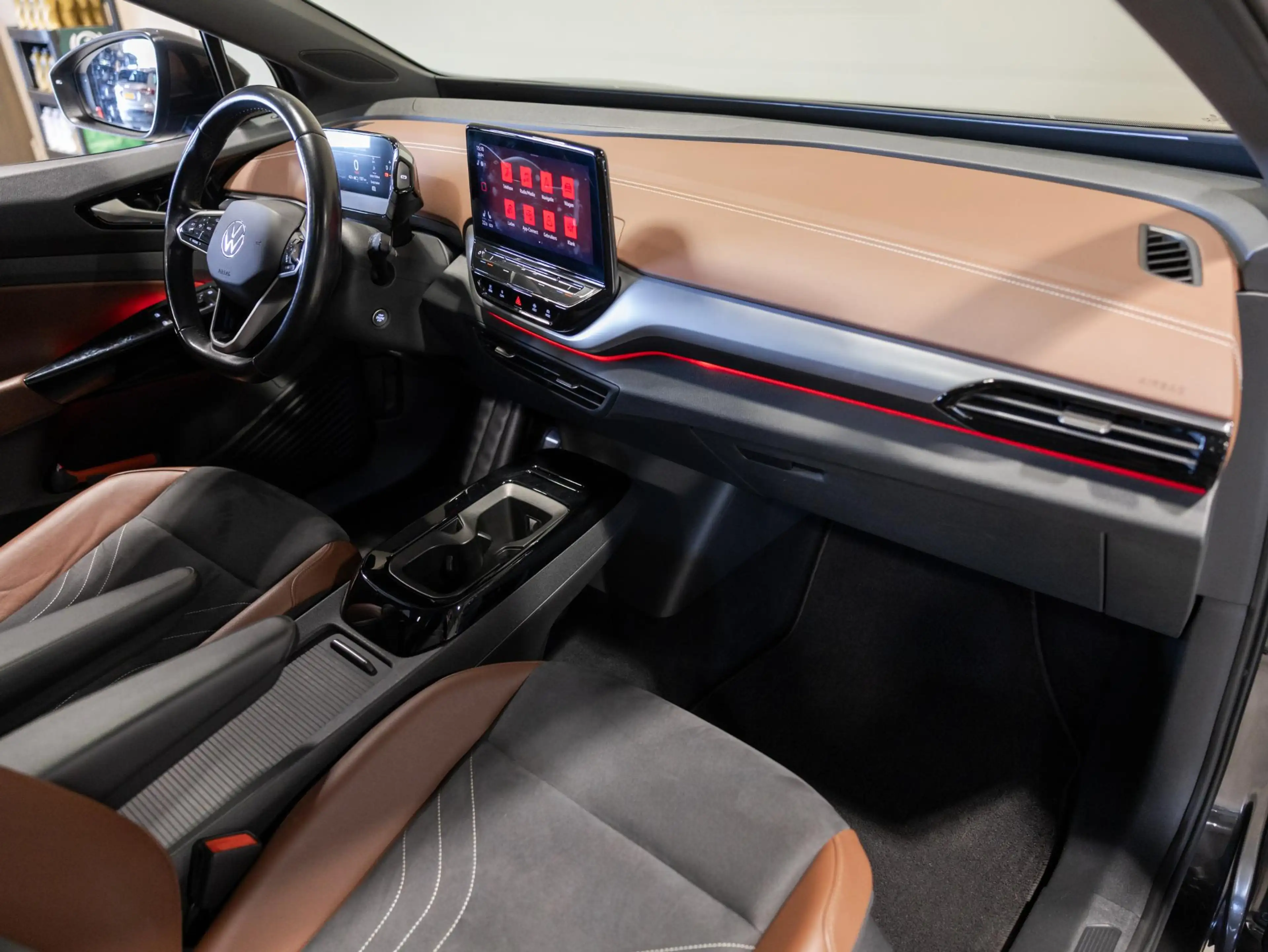 Volkswagen ID.4 Family 77 kWh / 204pk / Panorama dak / Trekhaak / — photo 8