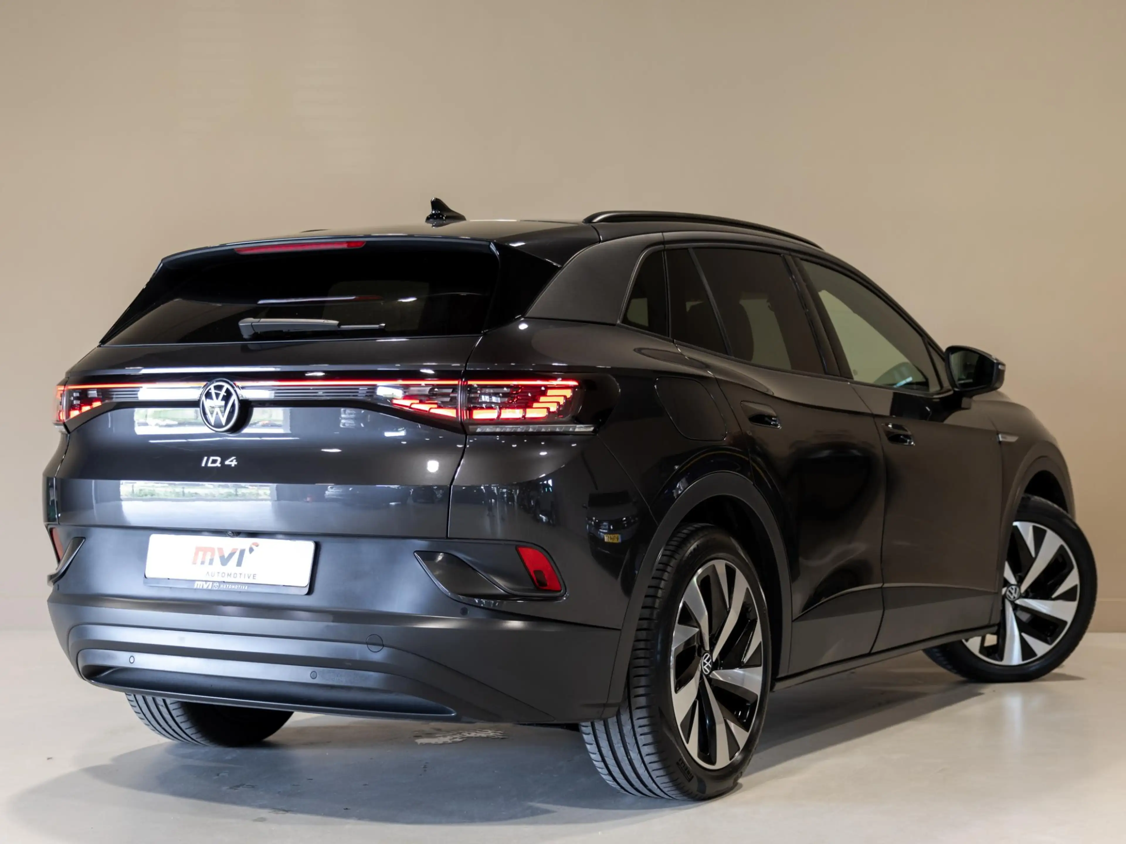 Volkswagen ID.4 Family 77 kWh / 204pk / Panorama dak / Trekhaak / — photo 2