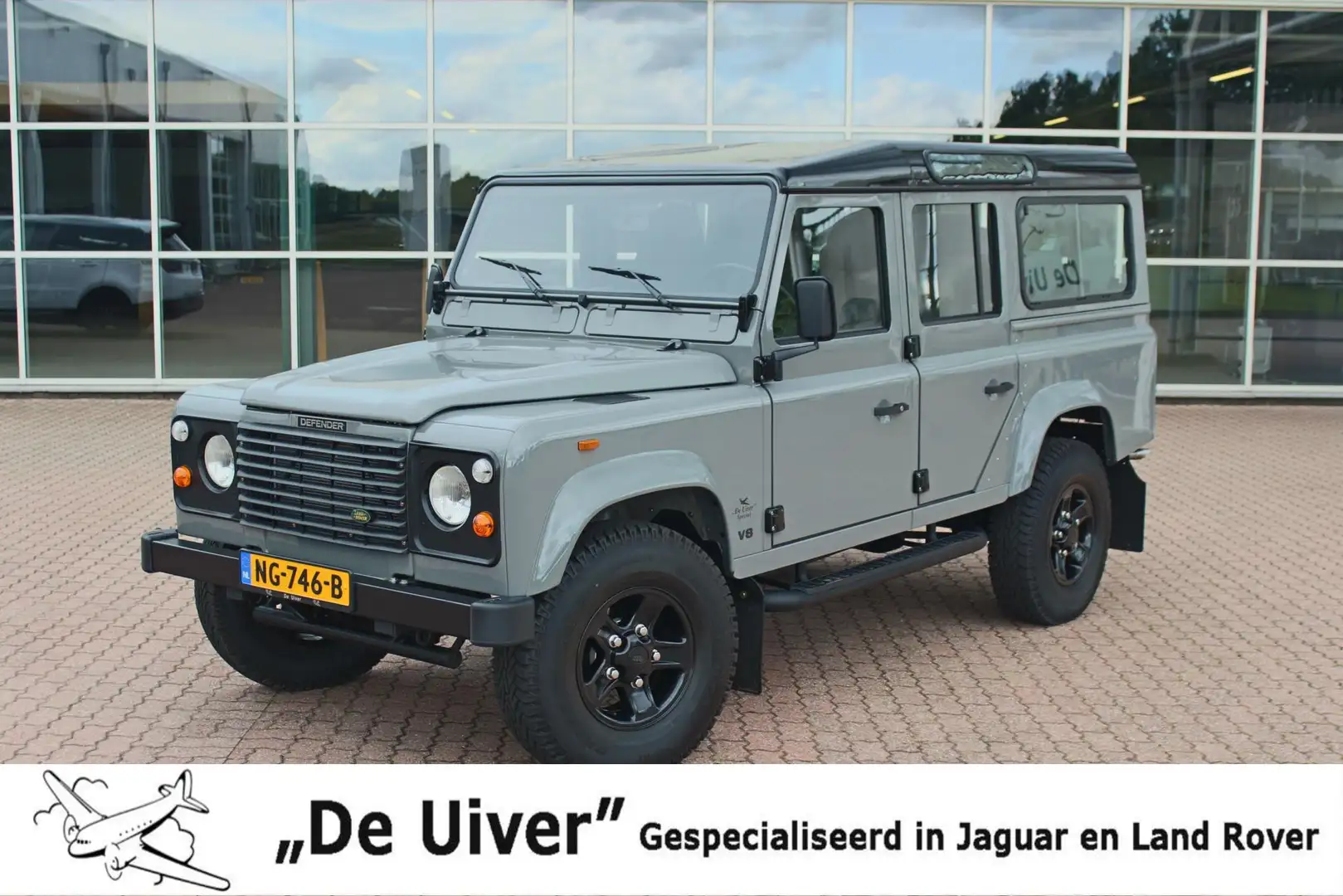 Land Rover Defender 3.5 V8 ST WGN 110 4WD "De Uiver" Special Volledig Grau - 1