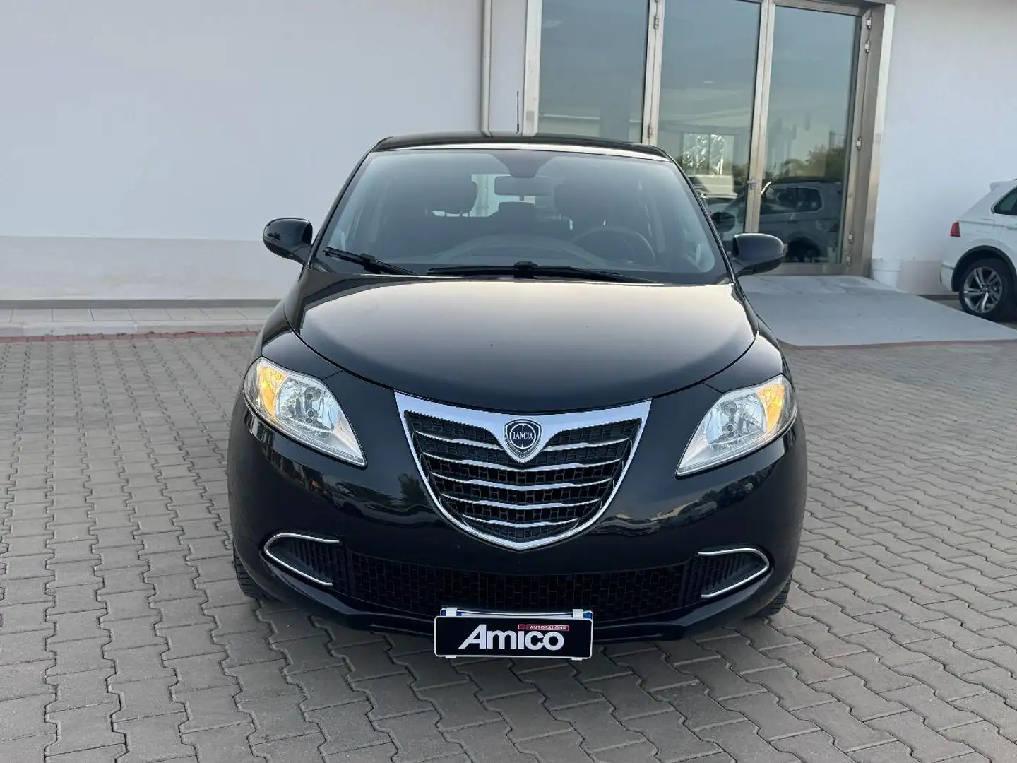 Lancia Ypsilon 1.2 69 CV 140.000 Km Gold Чорний - 2