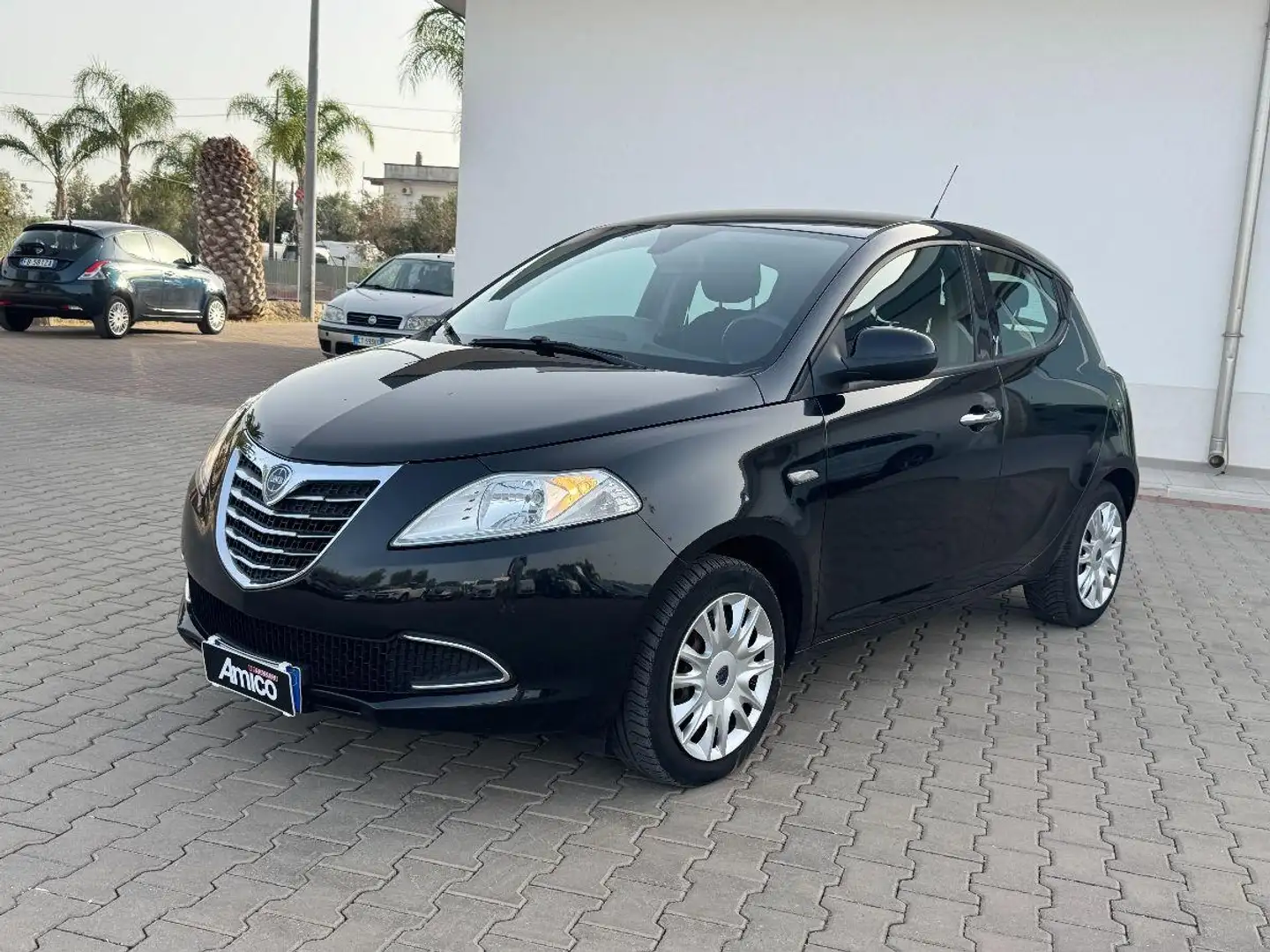 Lancia Ypsilon 1.2 69 CV 140.000 Km Gold Чорний - 1