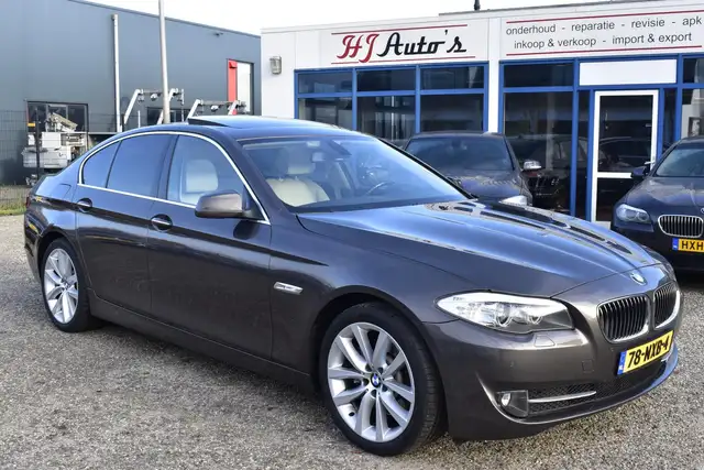 BMW 528 5-serie 528i High Executive van af 4 december youn